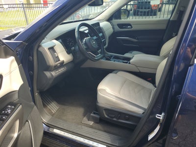 2022 Nissan Pathfinder Platinum
