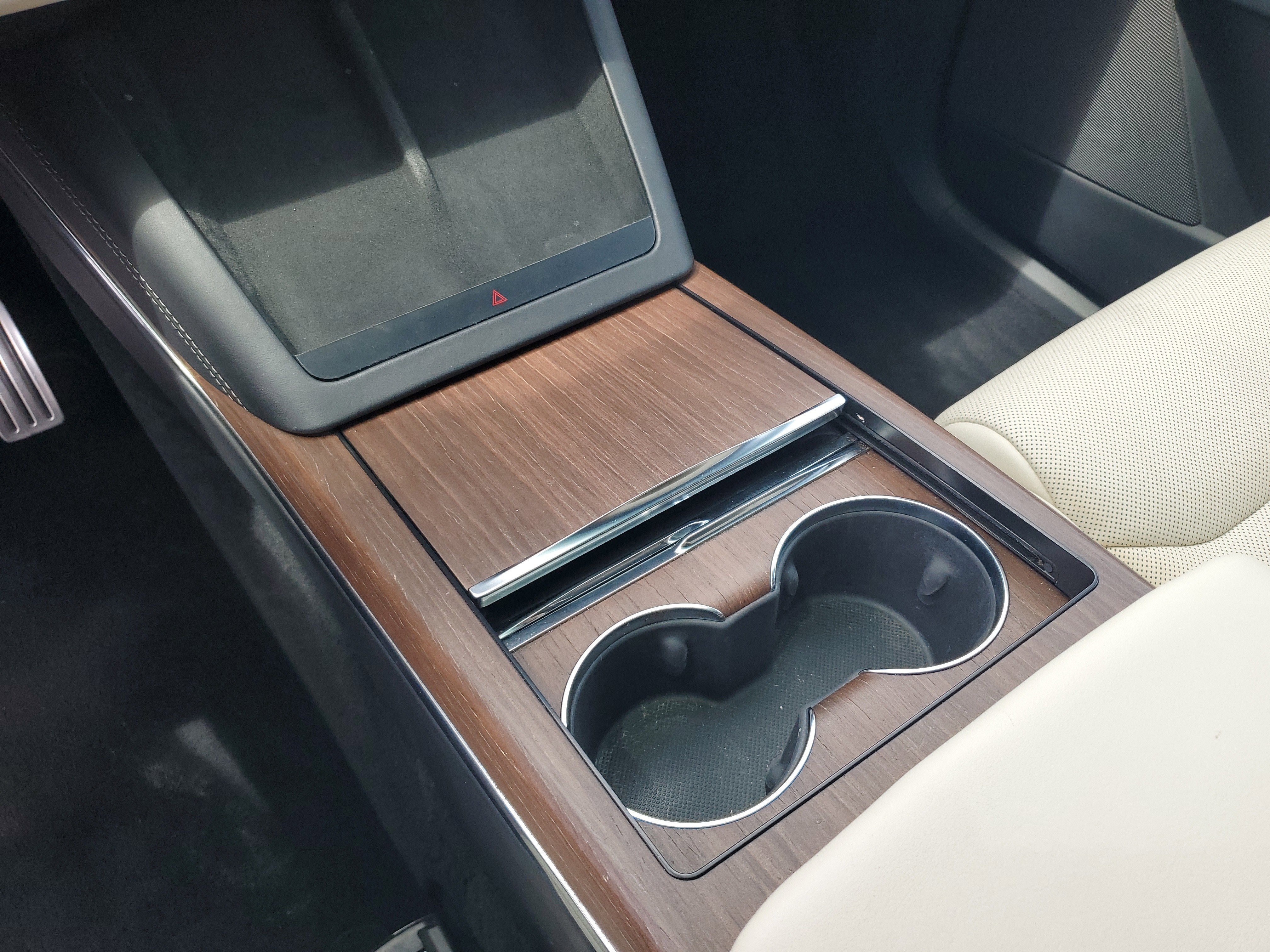 2023 Tesla Model X Standard Range