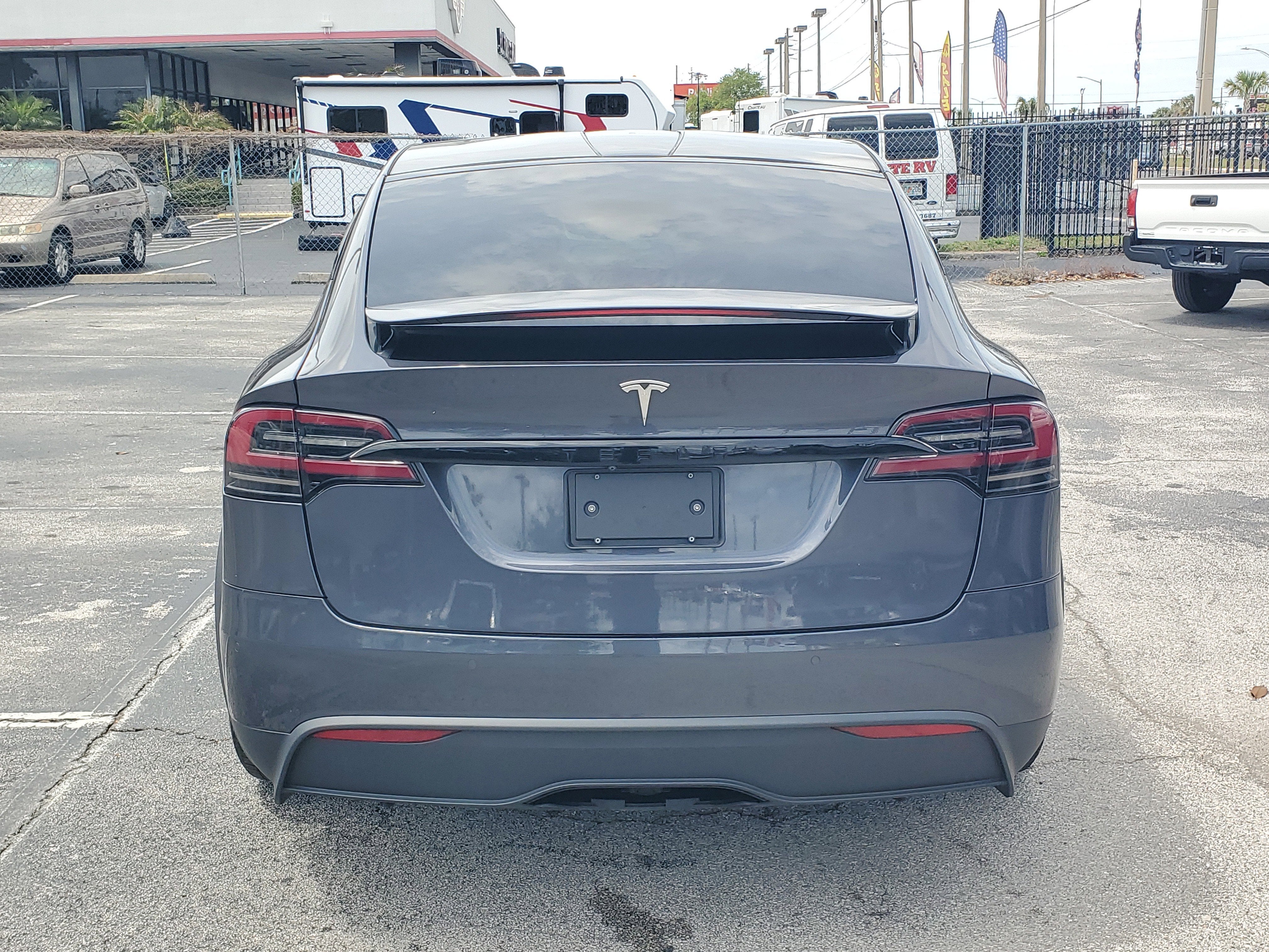 2023 Tesla Model X Standard Range