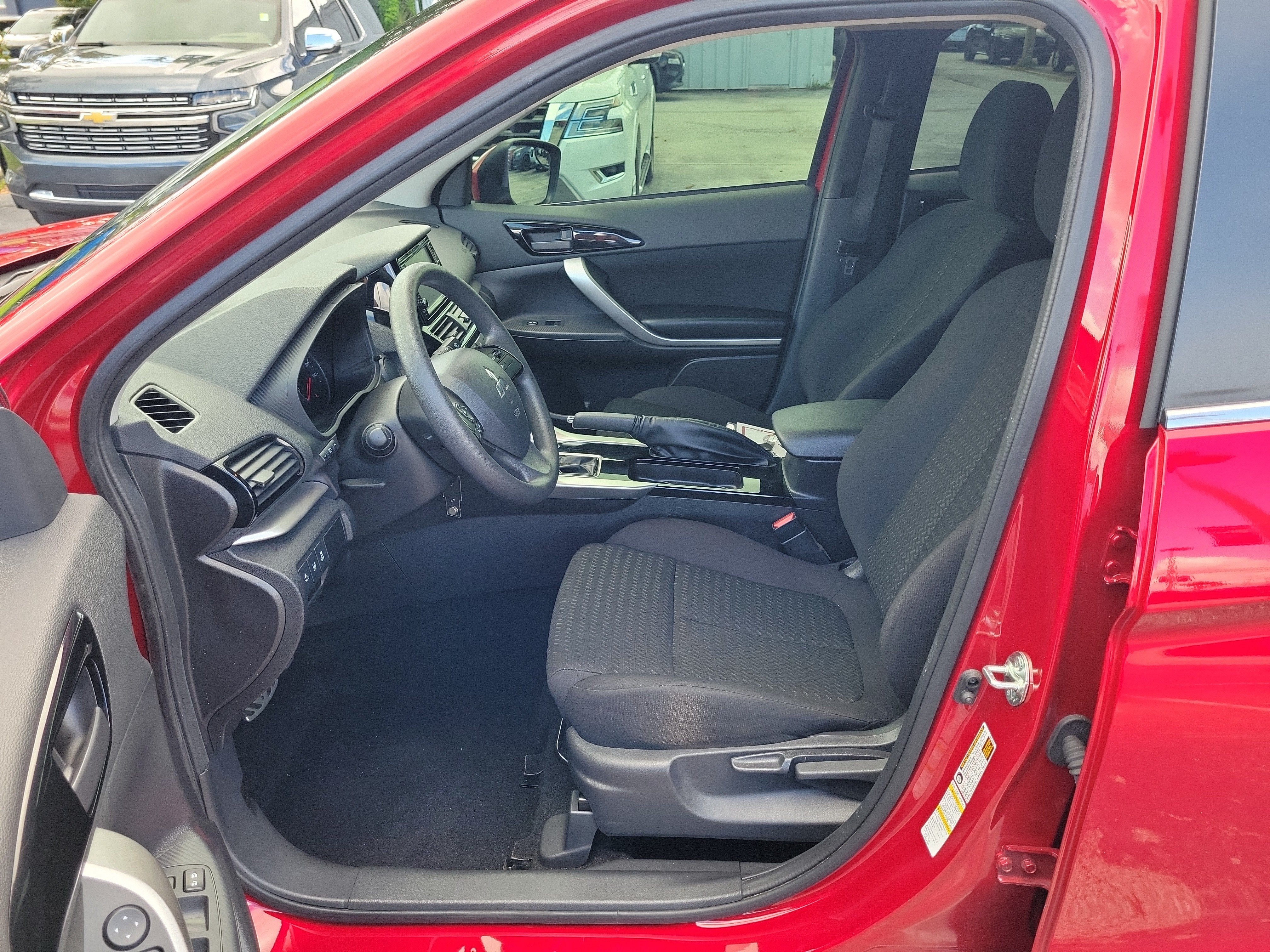 2025 Mitsubishi Eclipse Cross ES