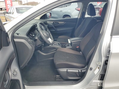 2022 Nissan Rogue Sport S