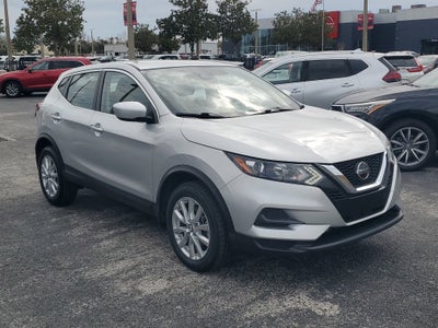 2022 Nissan Rogue Sport S