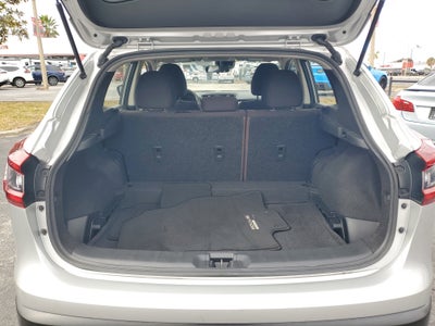 2022 Nissan Rogue Sport S