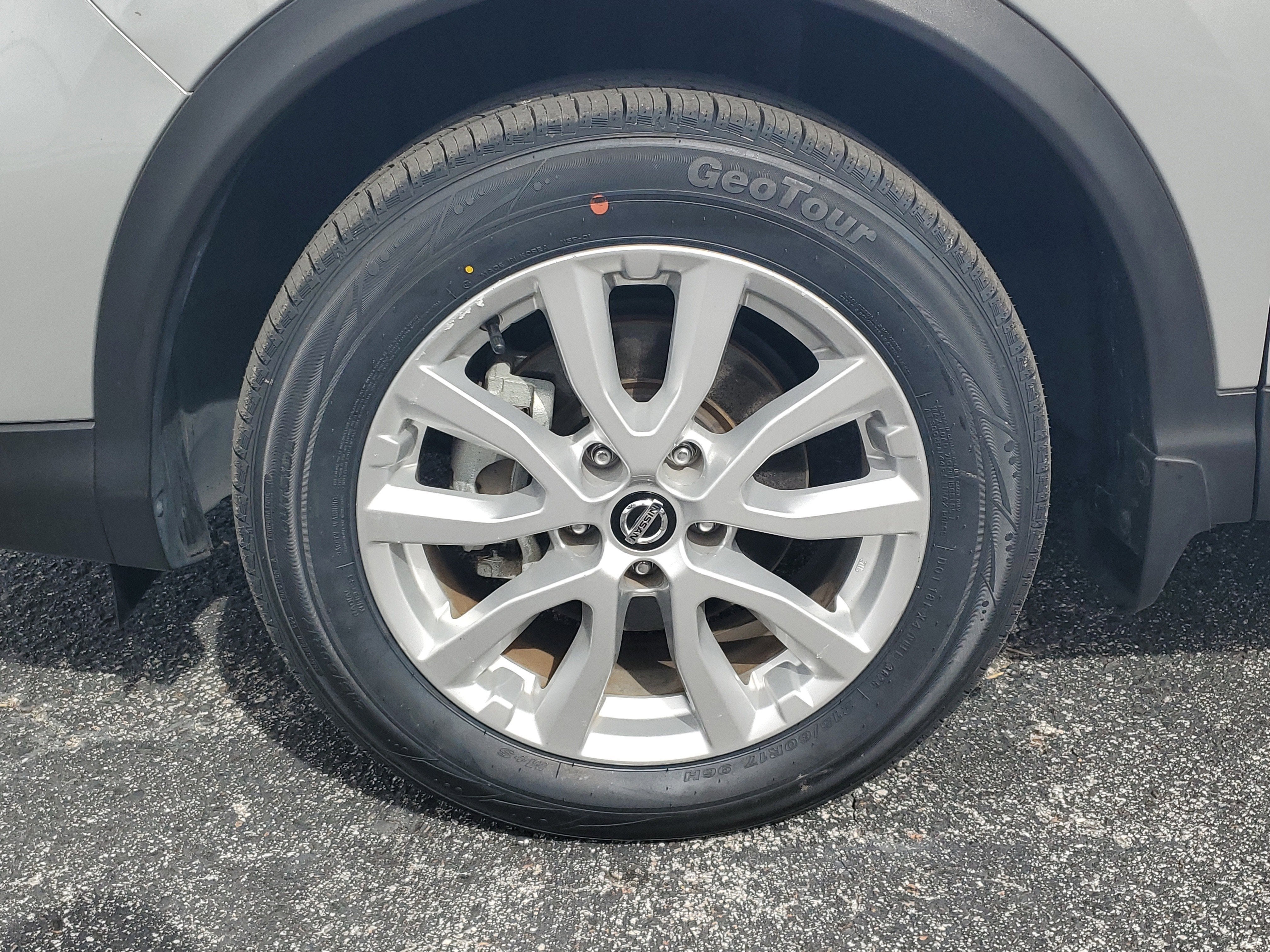 2022 Nissan Rogue Sport S