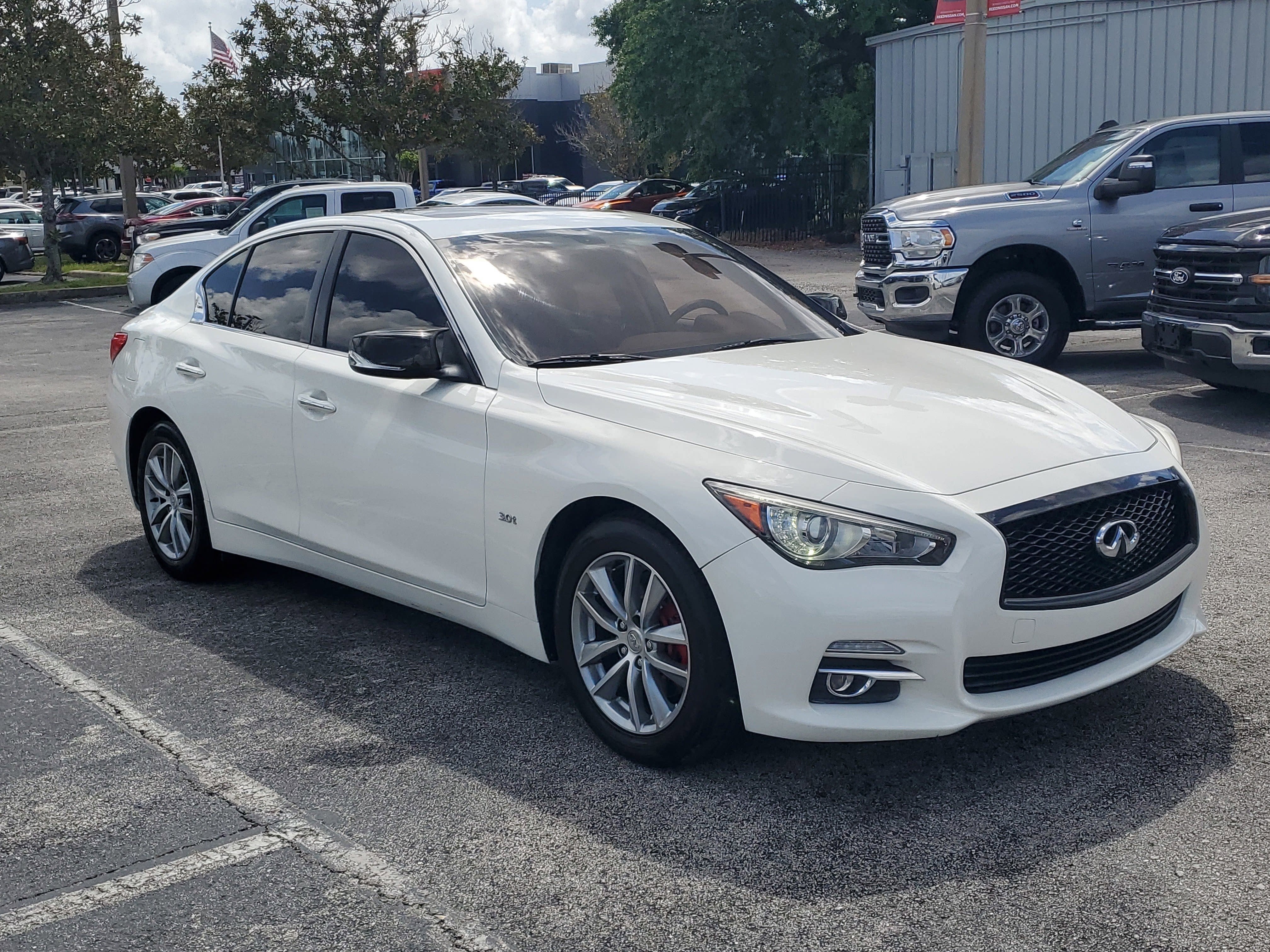 2017 INFINITI Q50 3.0t Premium