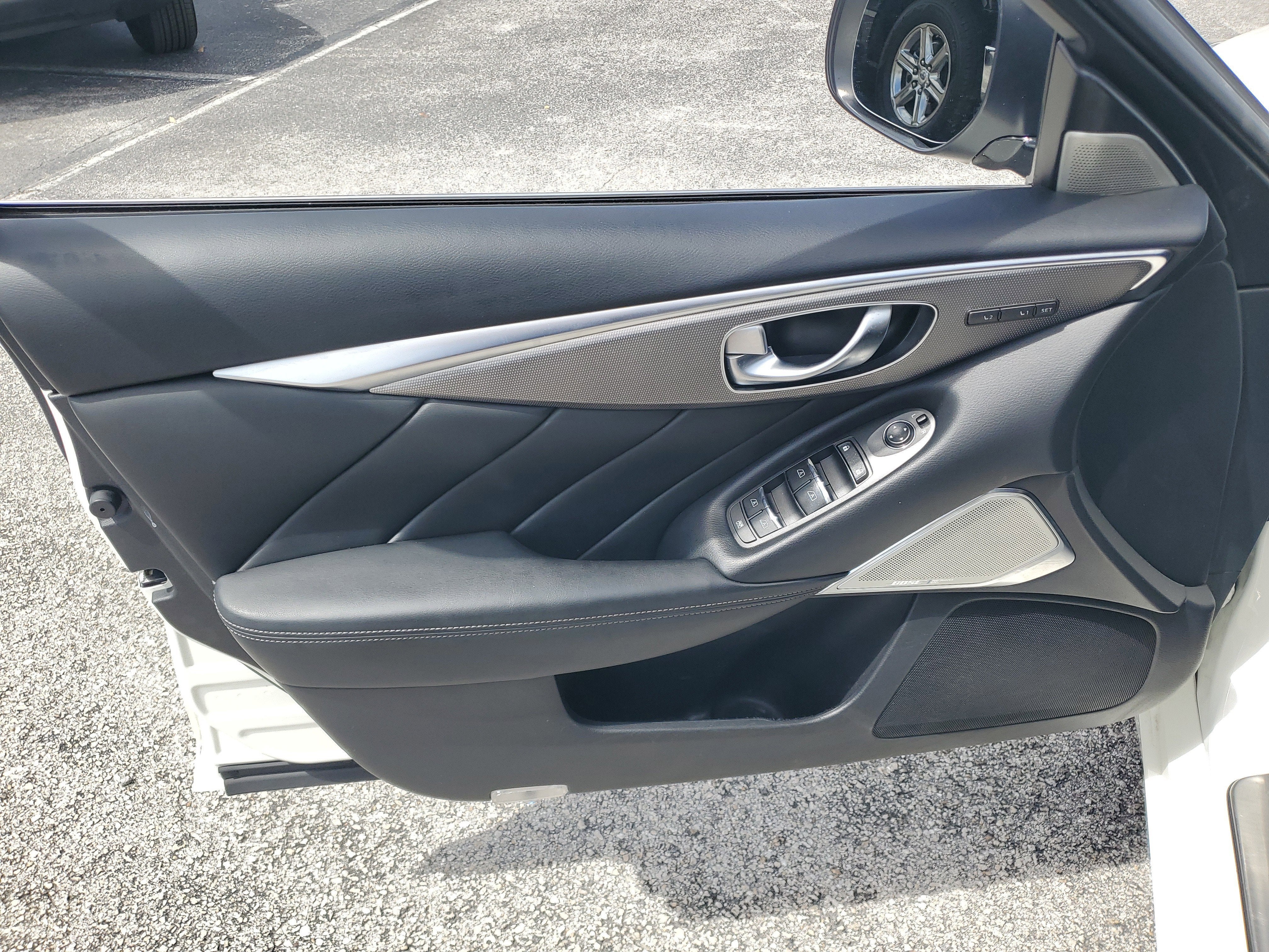 2017 INFINITI Q50 3.0t Premium