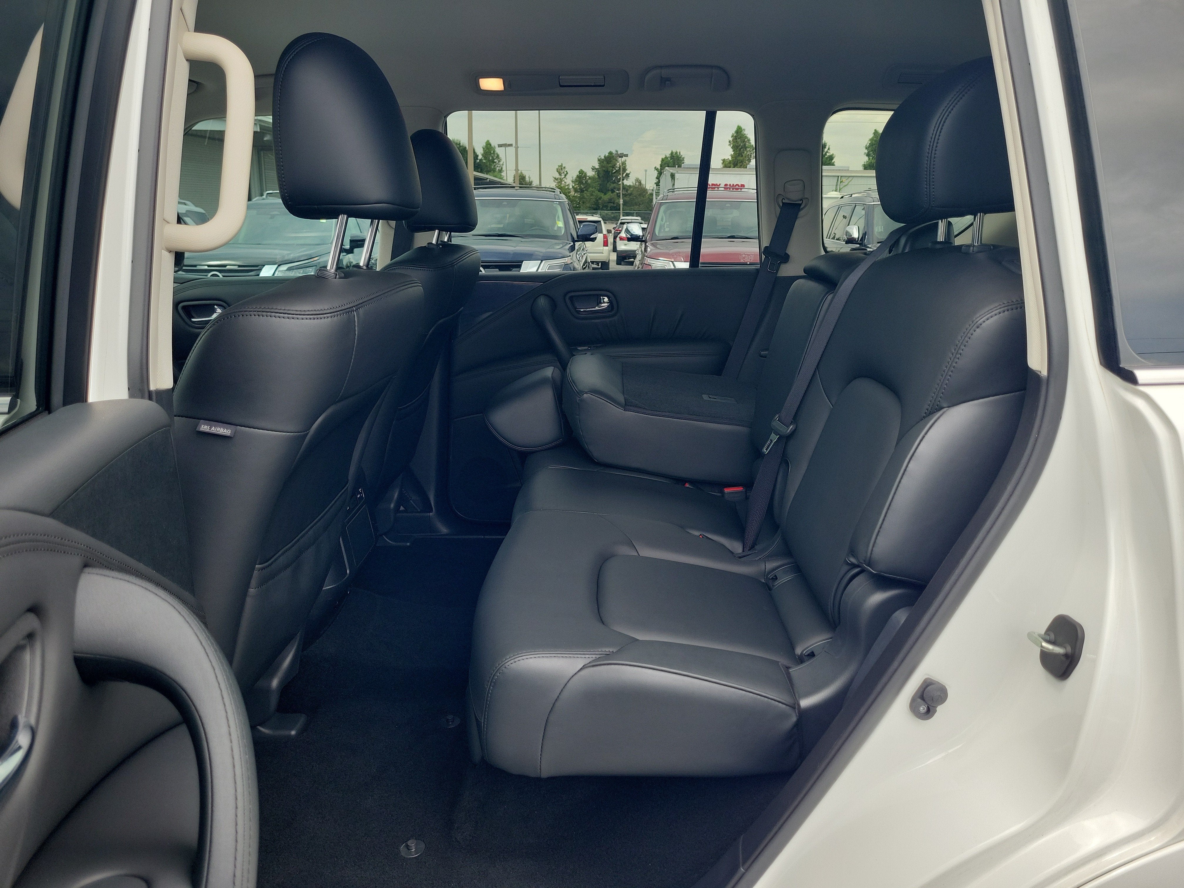 2024 Nissan Armada SV