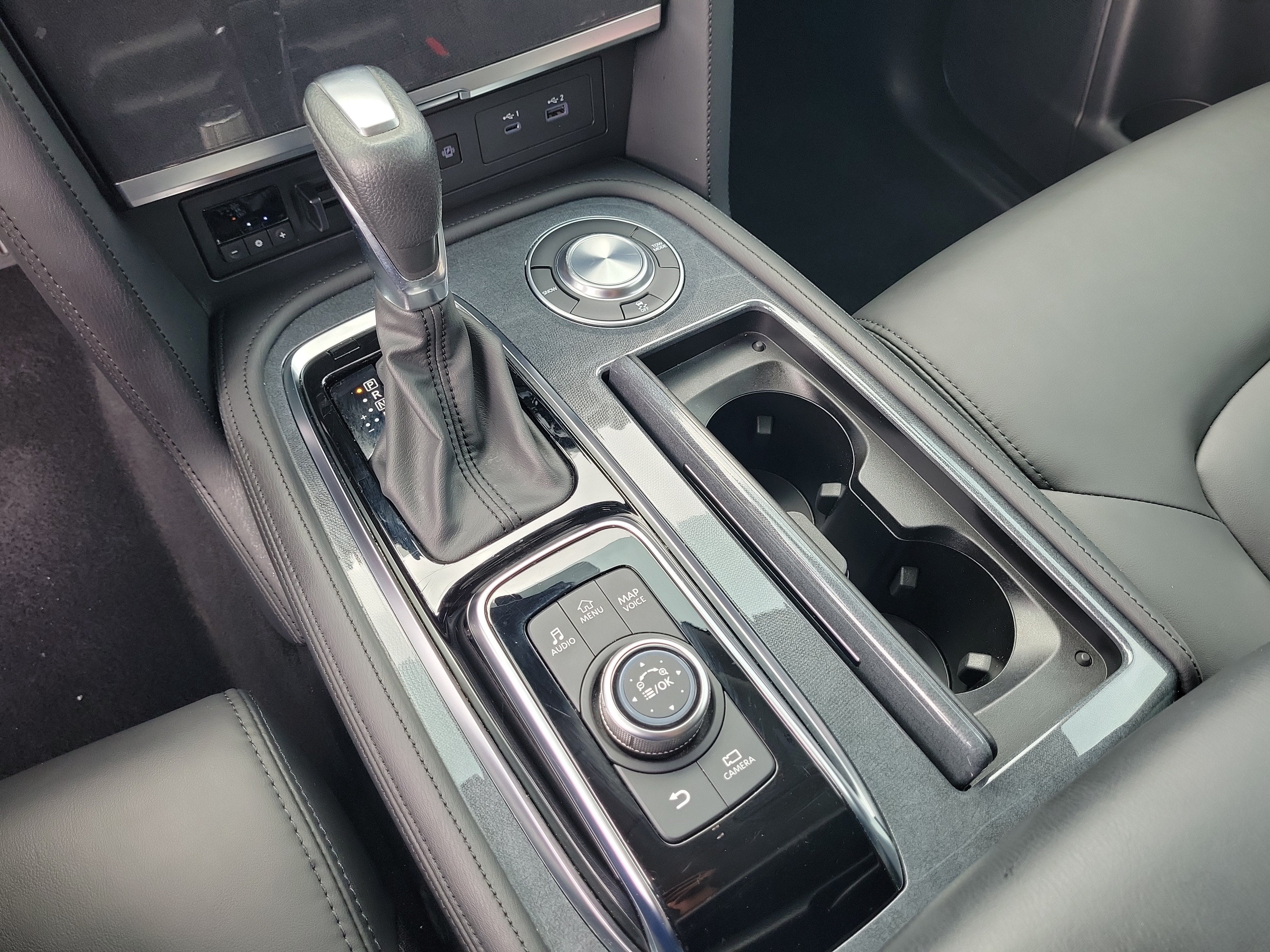 2024 Nissan Armada SV