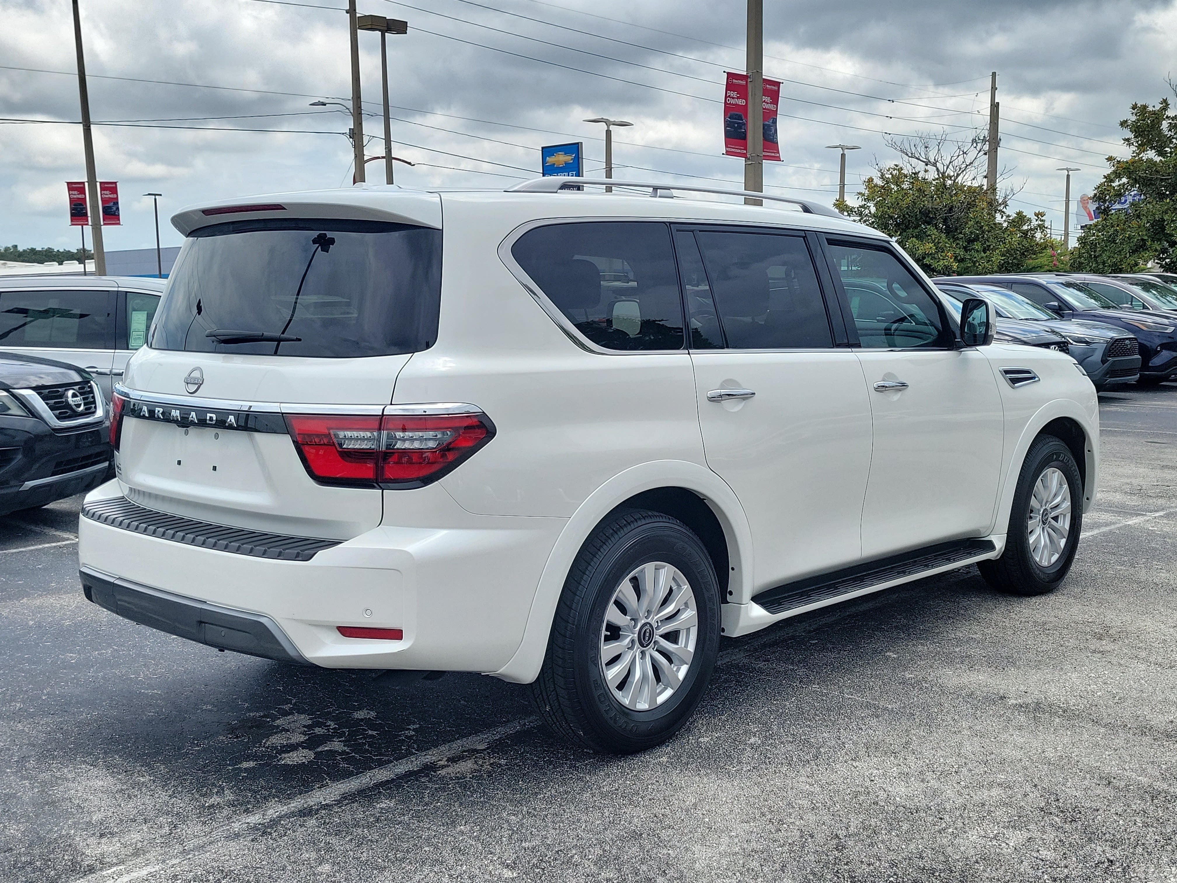 2024 Nissan Armada SV