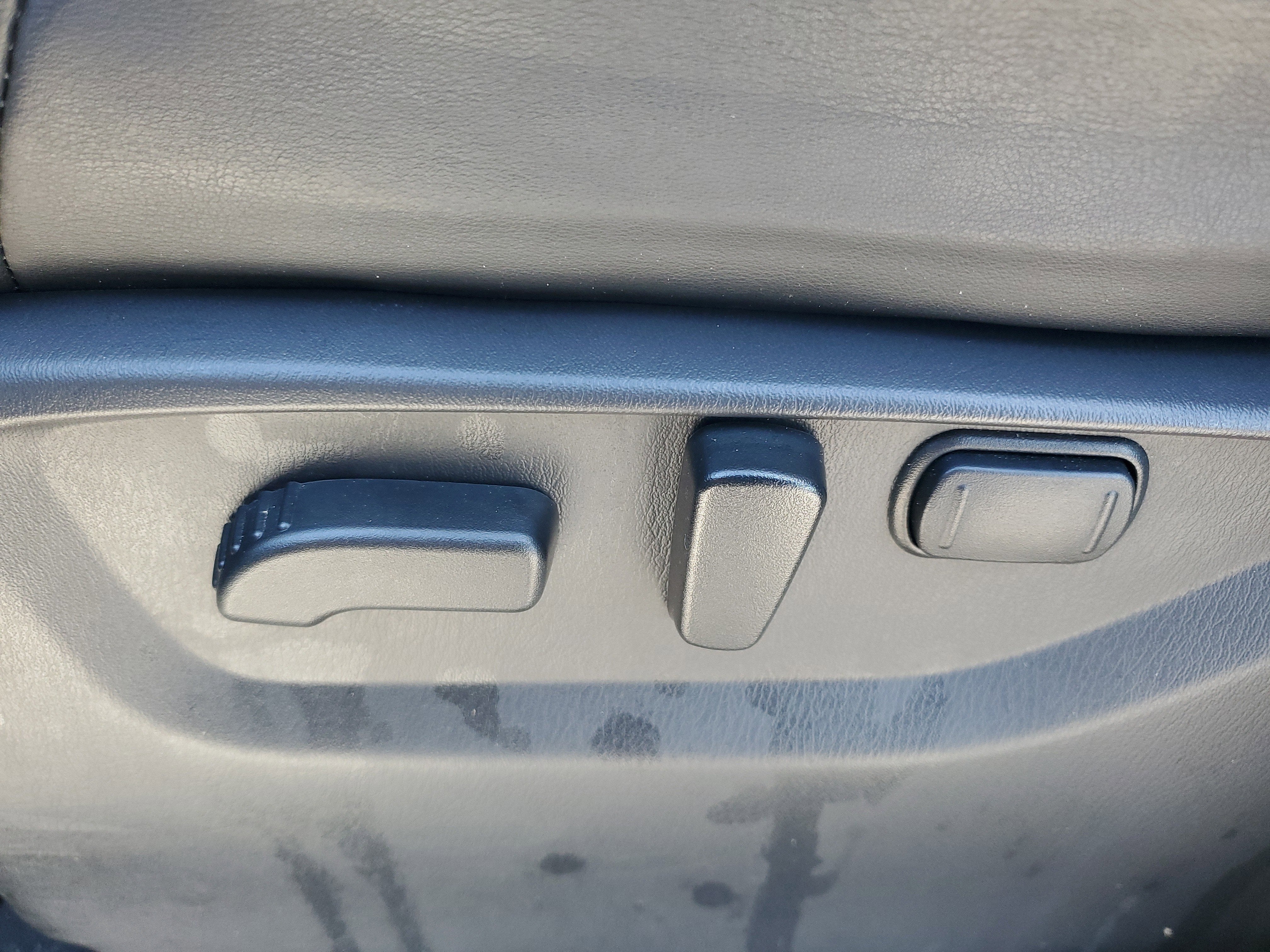 2023 Nissan Armada SV