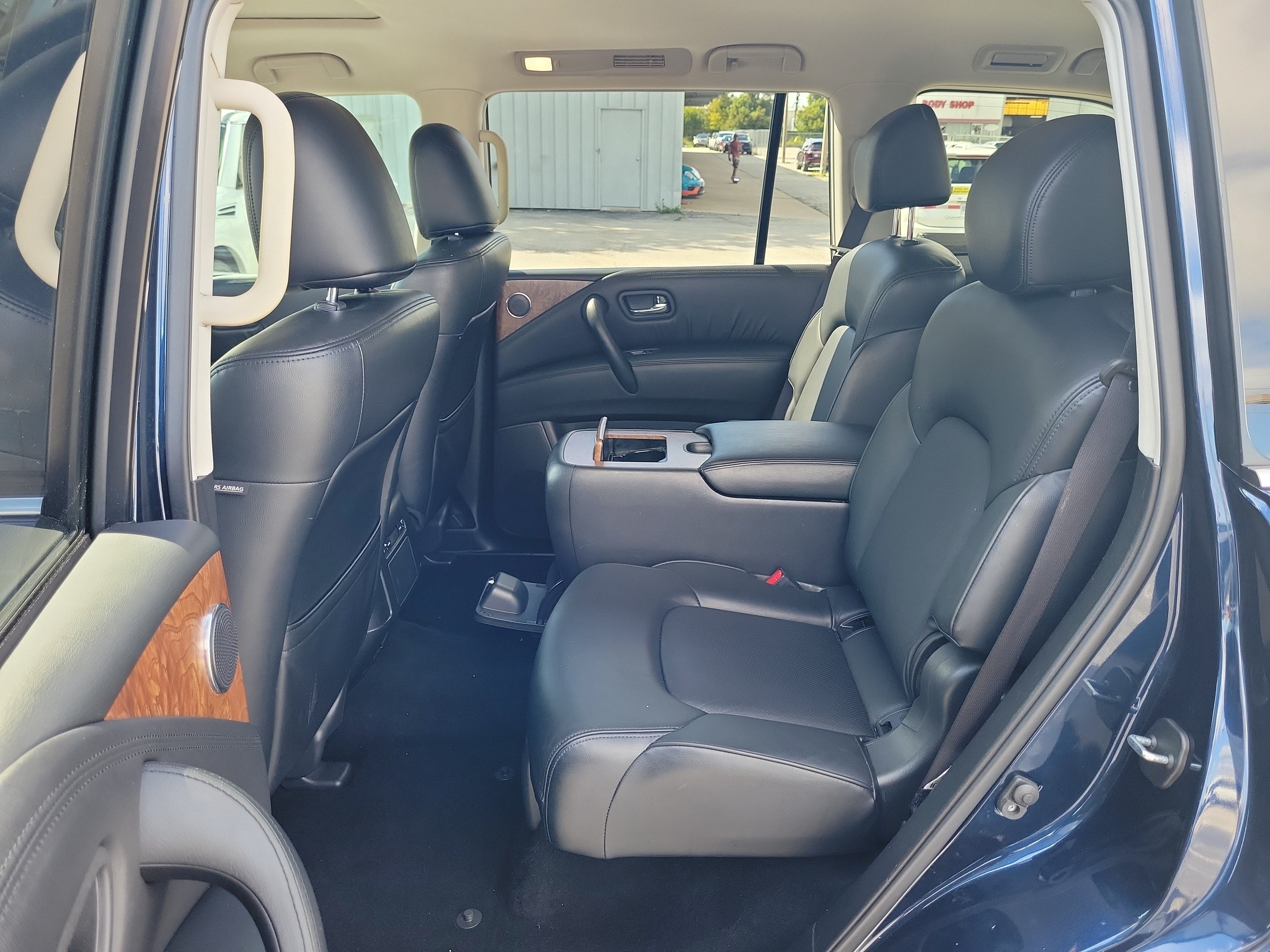 2024 Nissan Armada SL