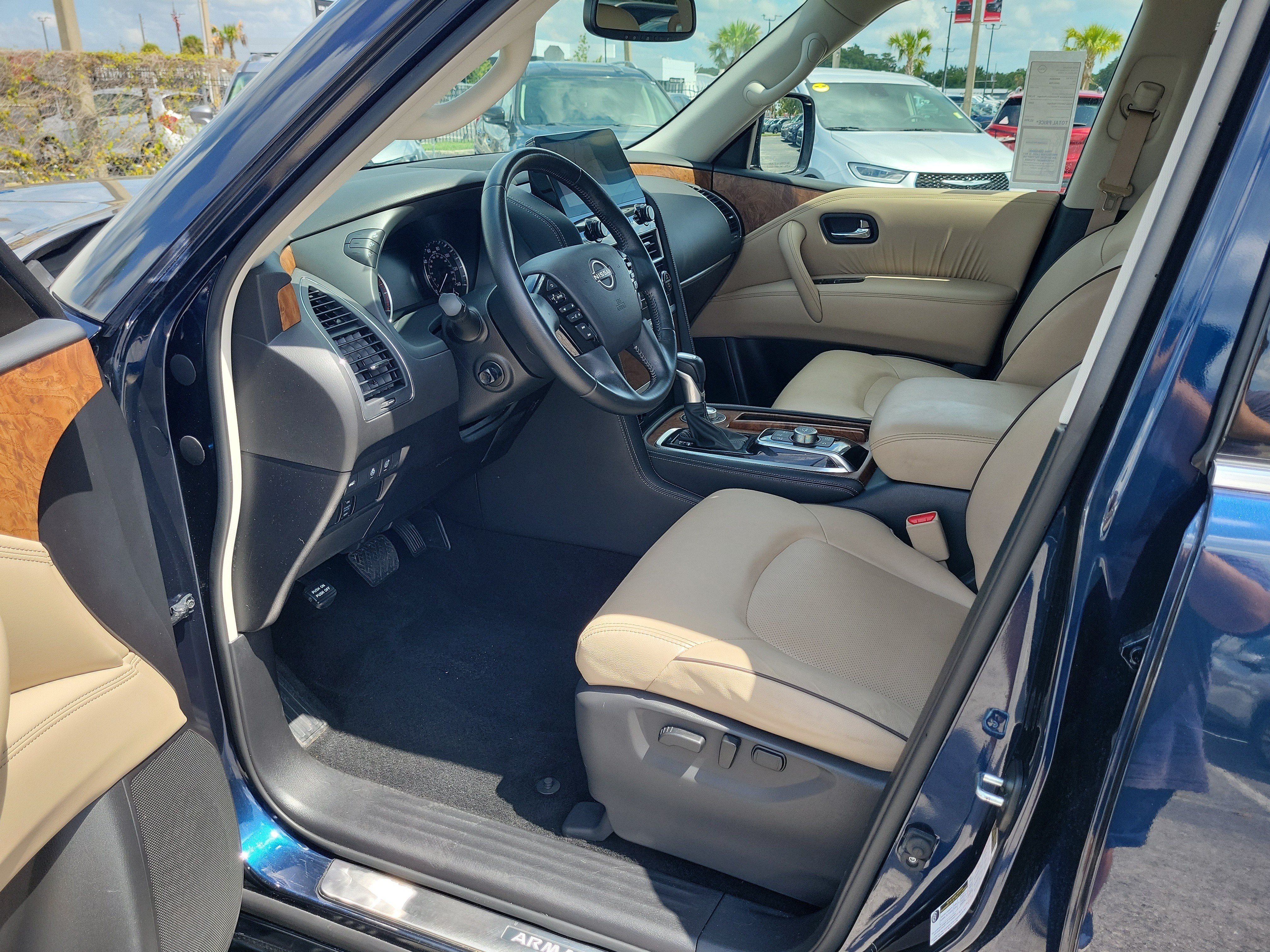 2023 Nissan Armada SL