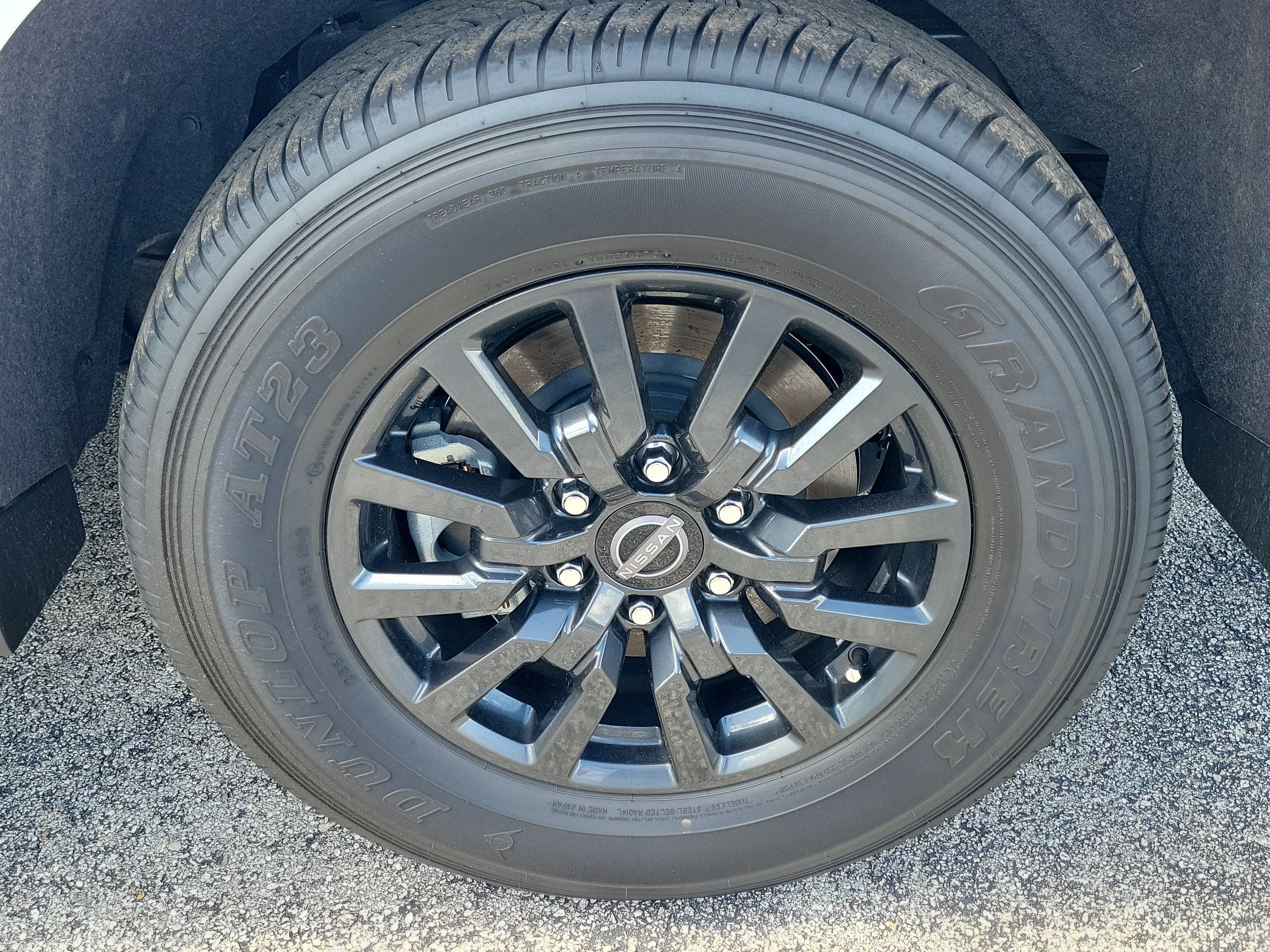 2025 Nissan Armada SV