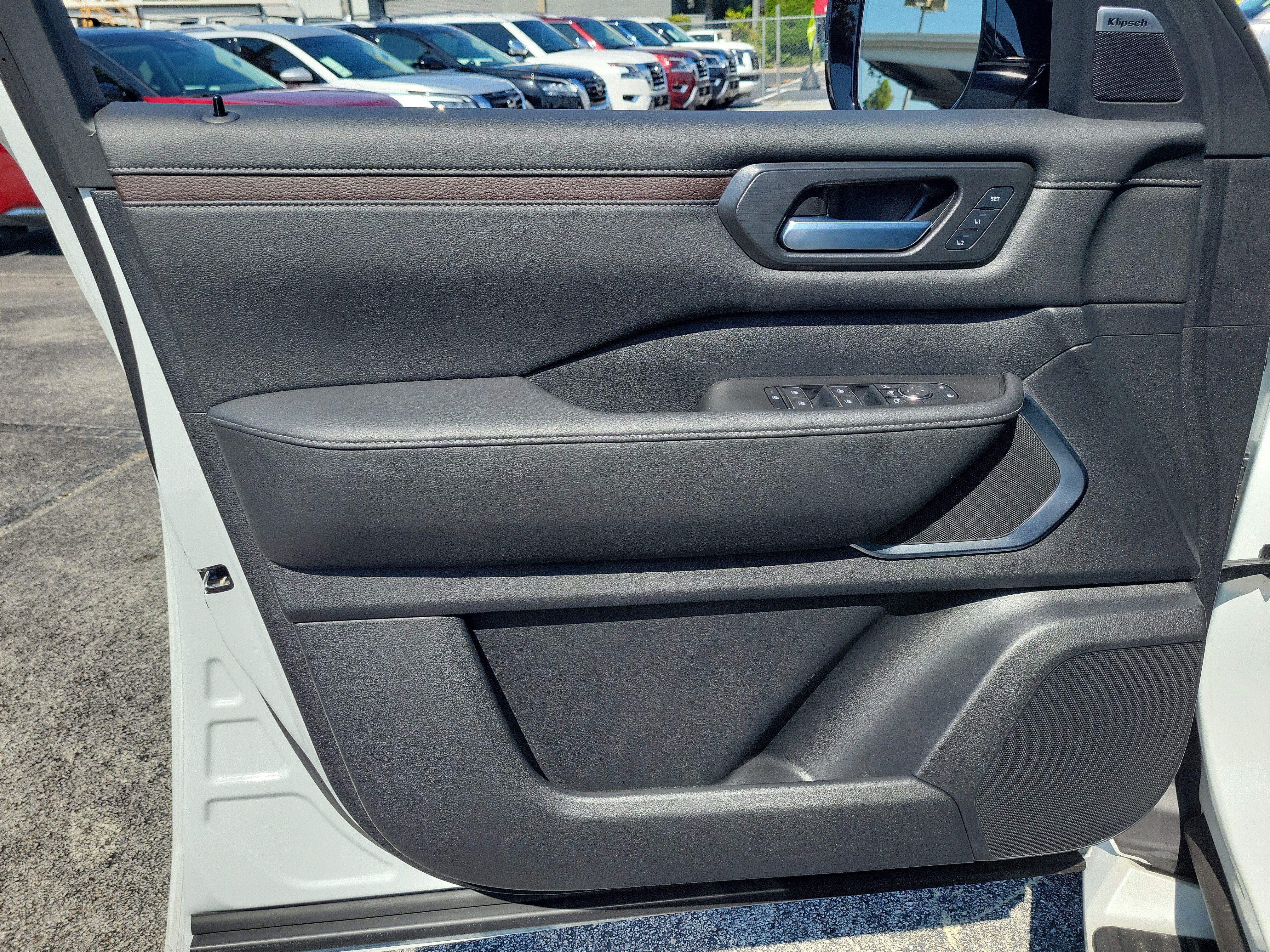 2025 Nissan Armada Platinum Reserve