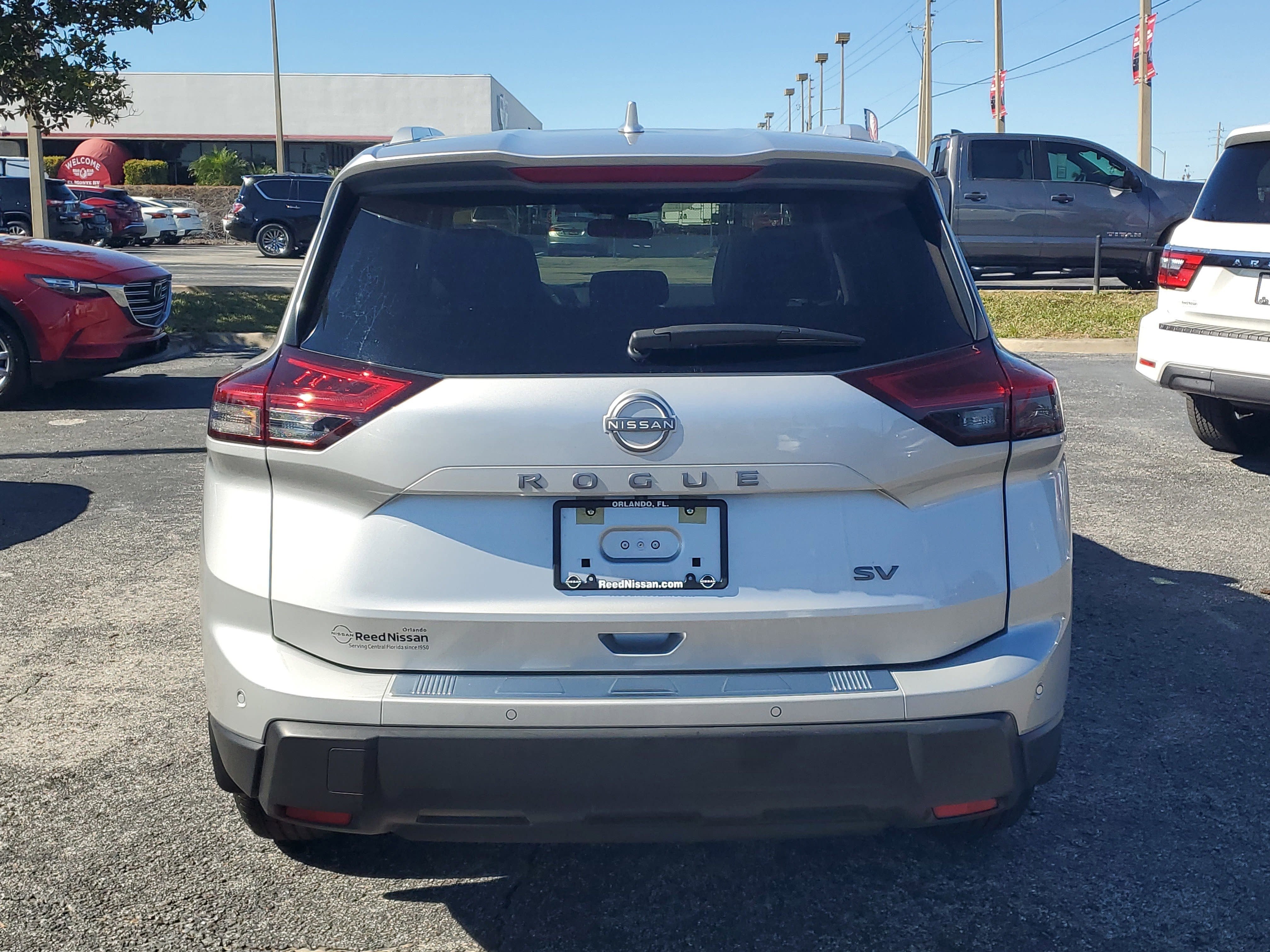 2024 Nissan Rogue SV