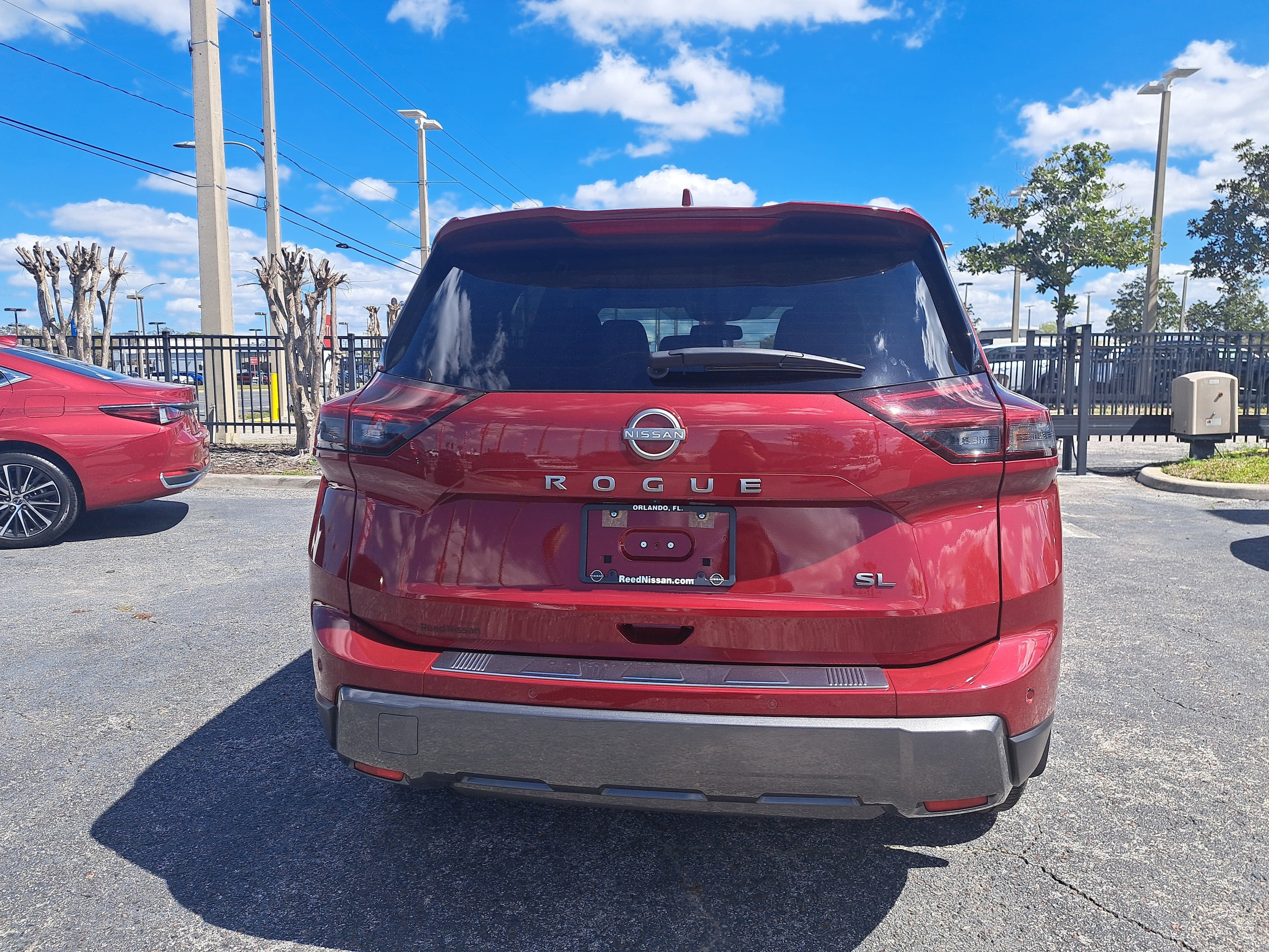 2025 Nissan Rogue SL