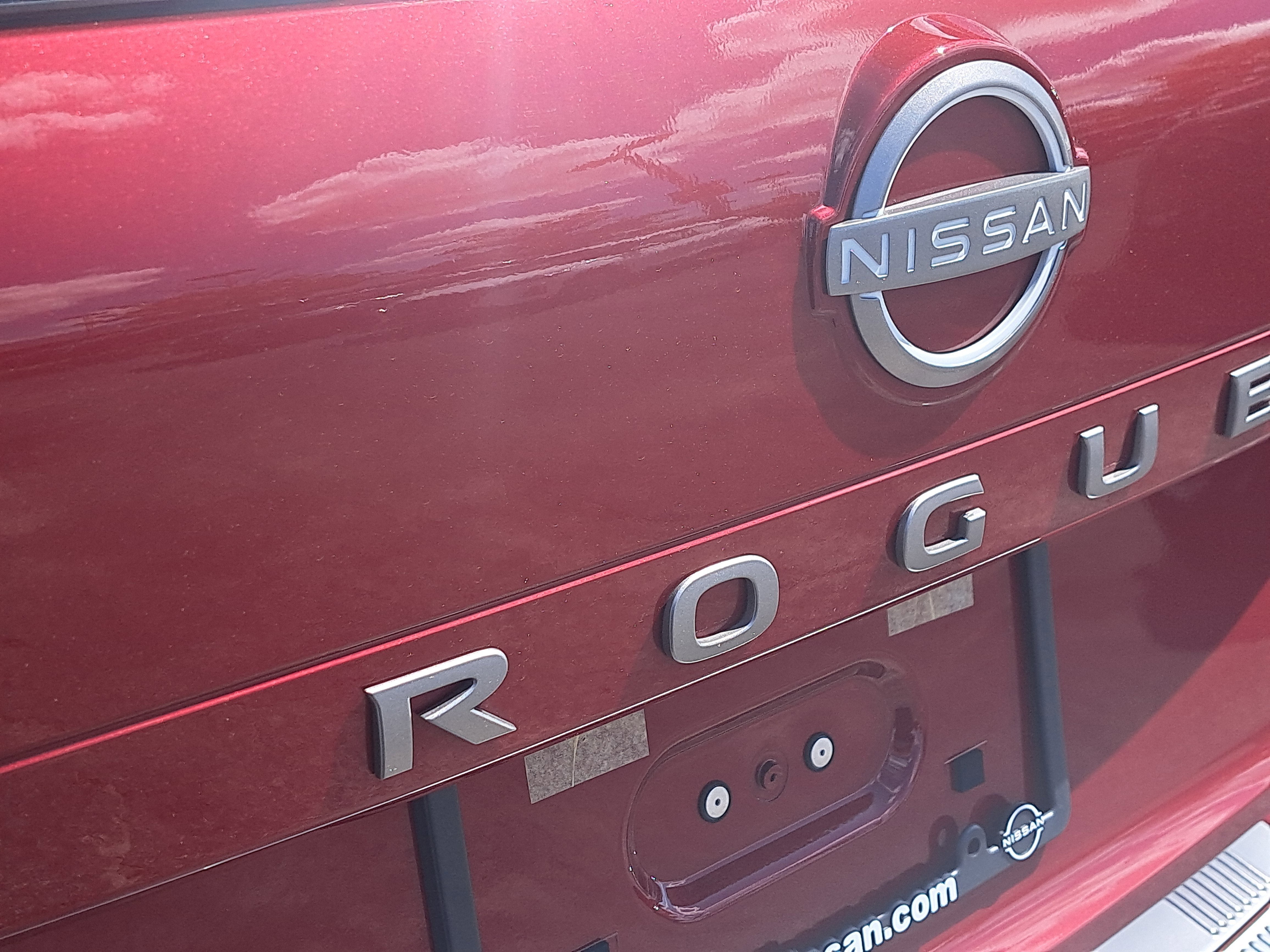 2025 Nissan Rogue SL