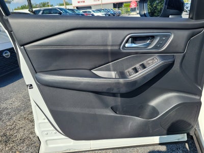 2024 Nissan Rogue Platinum