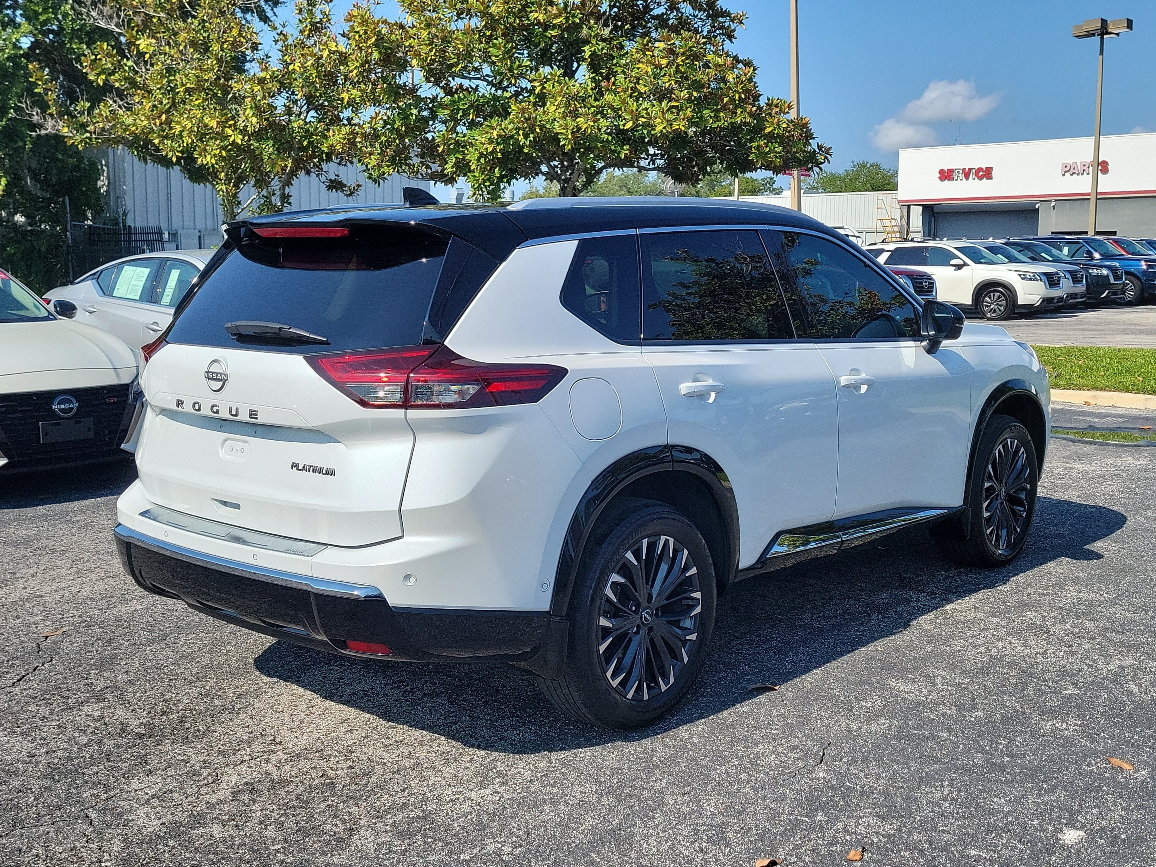 2024 Nissan Rogue Platinum
