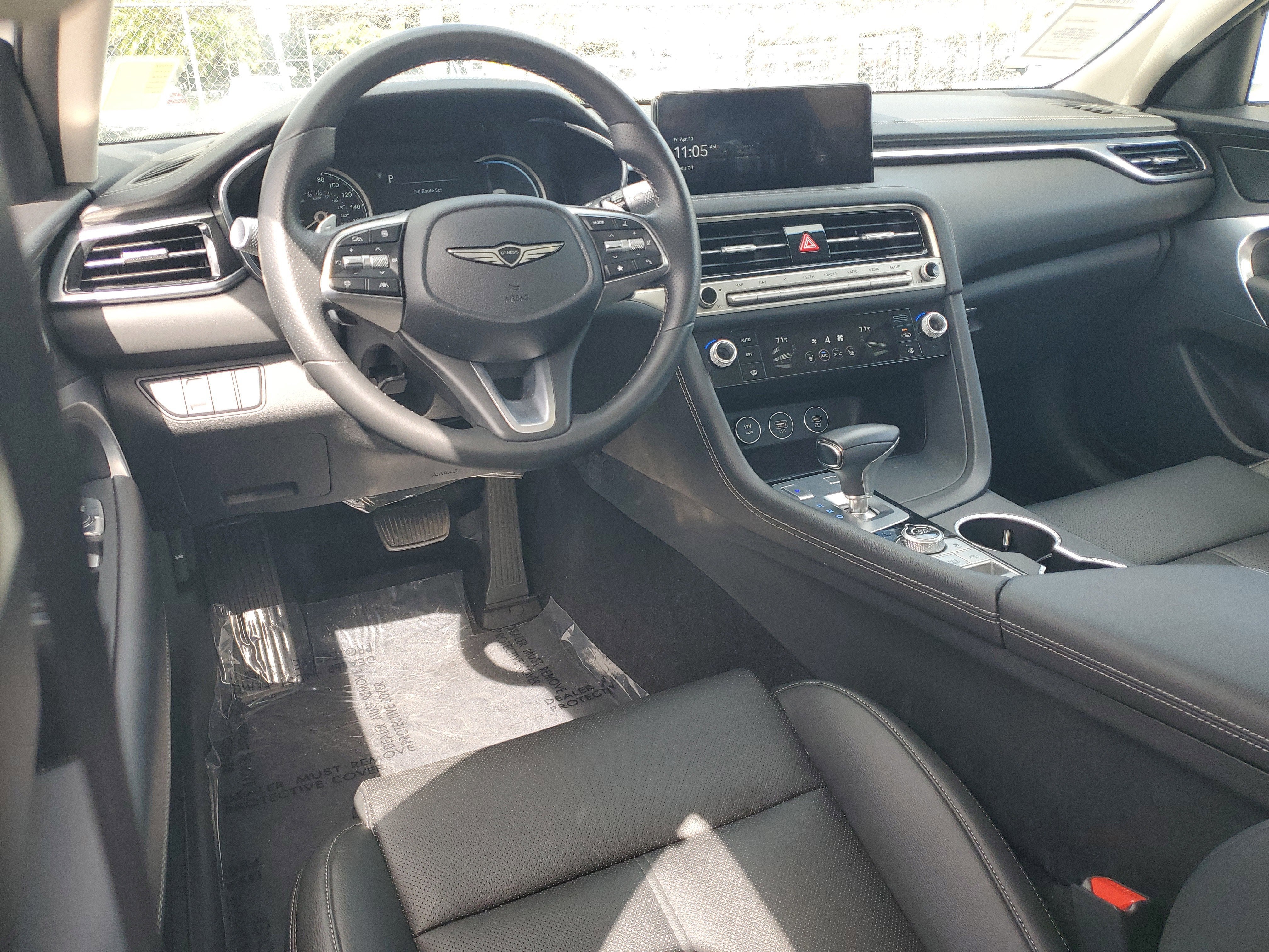 2025 Genesis G70 2.5T