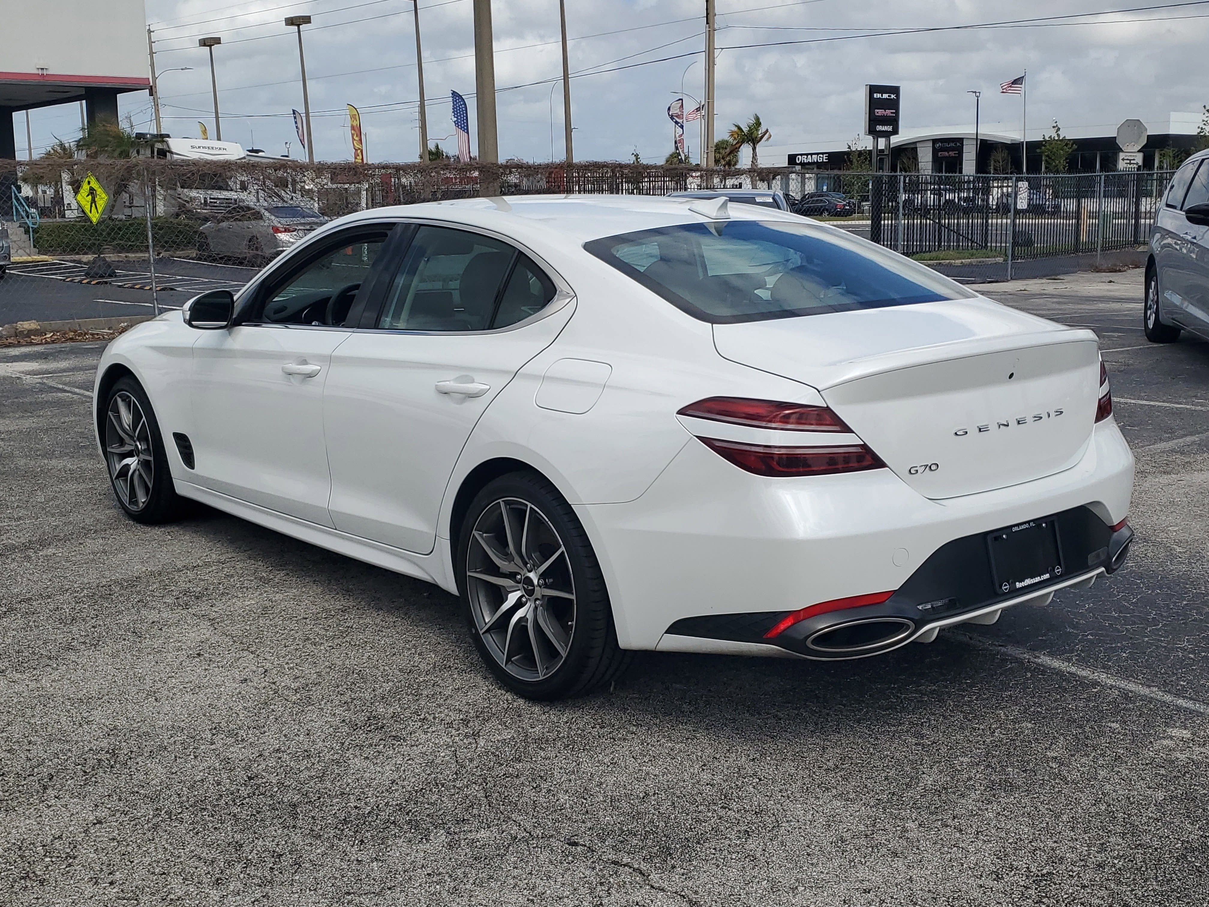 2025 Genesis G70 2.5T