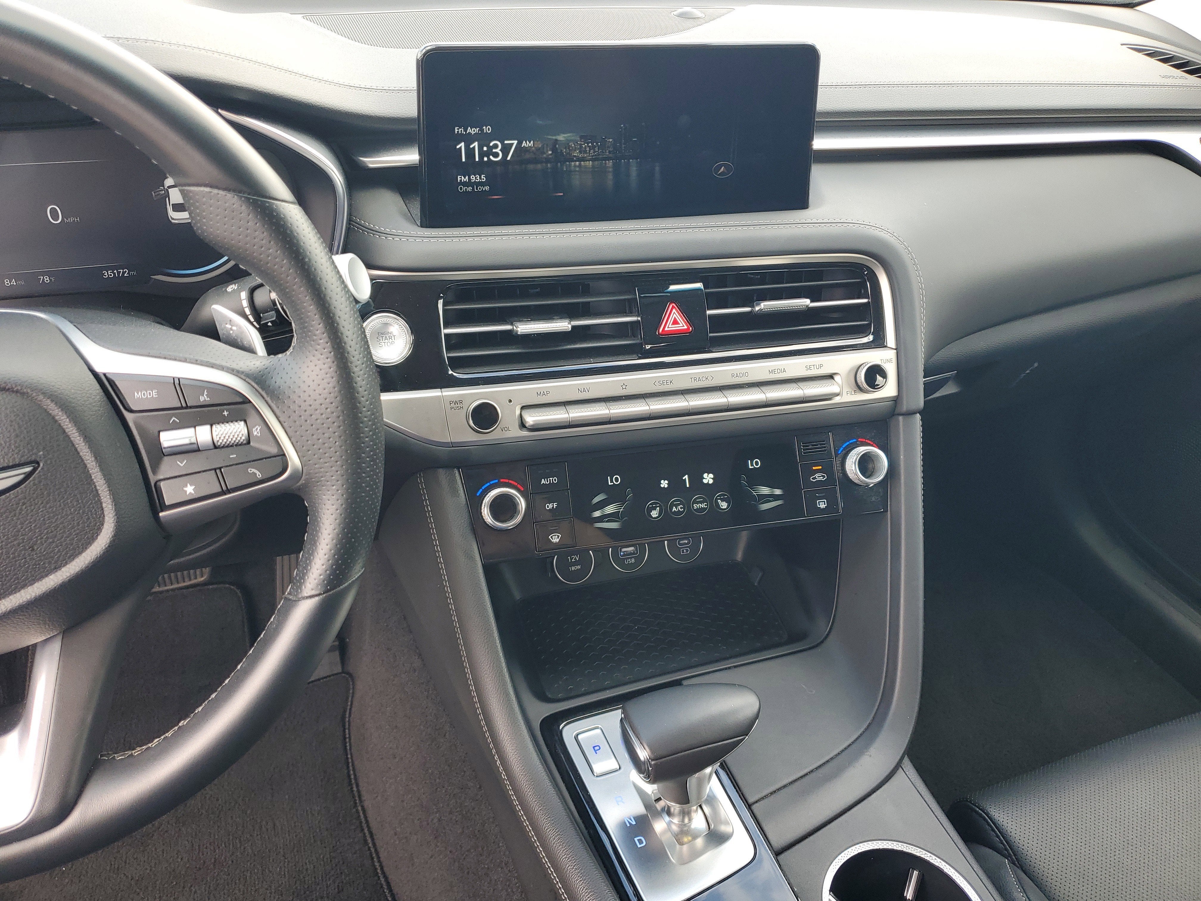 2025 Genesis G70 2.5T