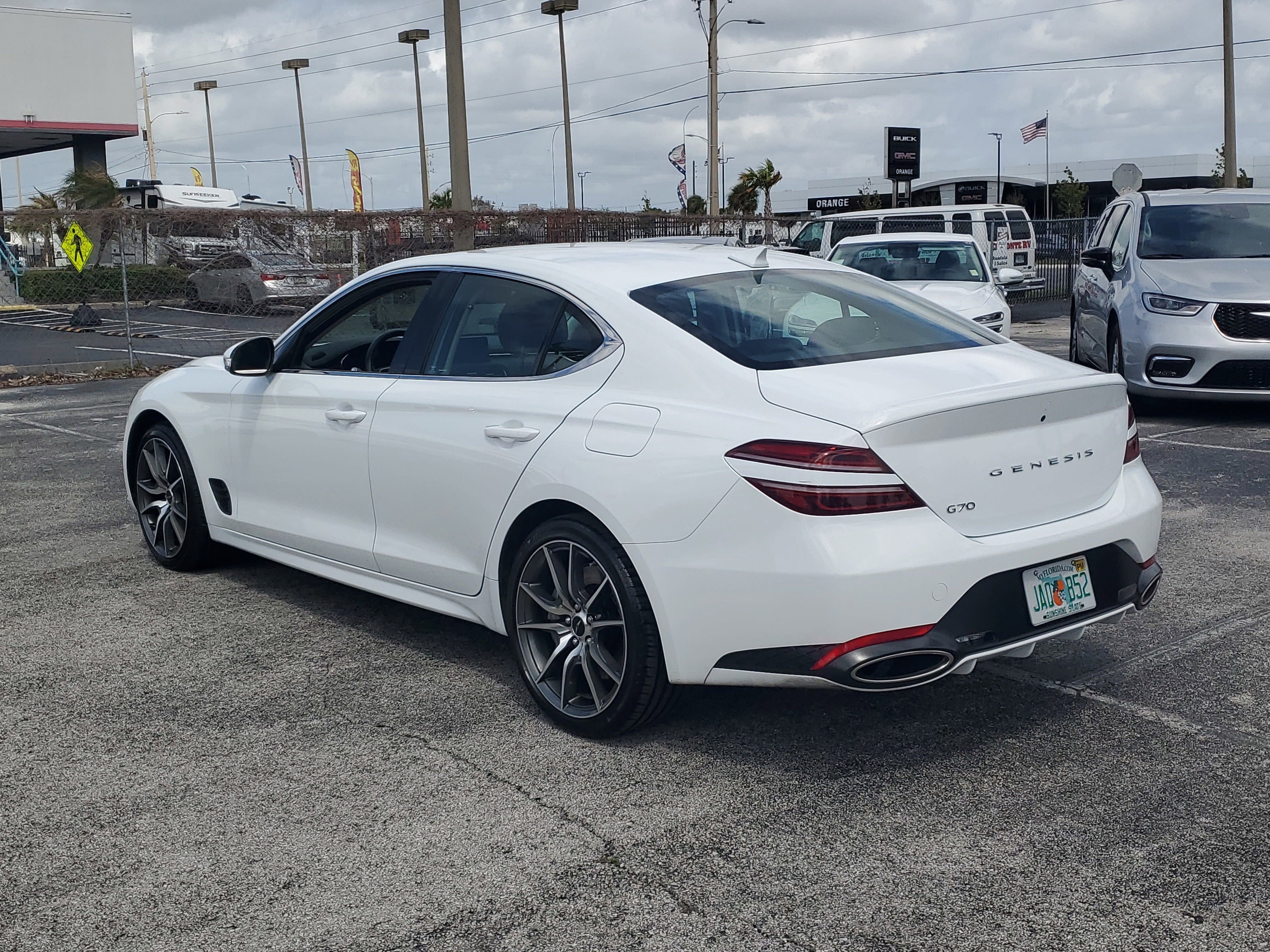 2025 Genesis G70 2.5T
