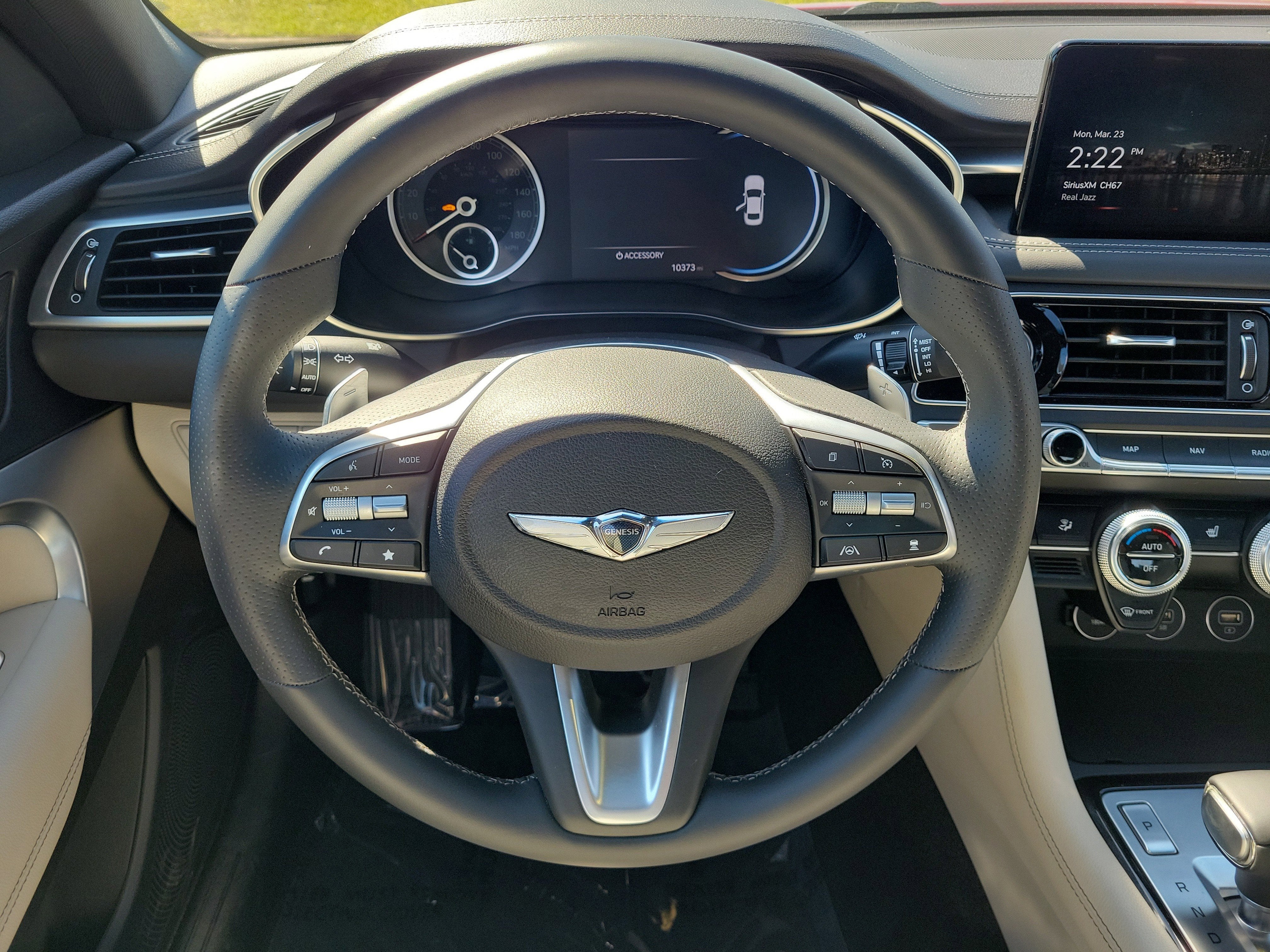 2023 Genesis G70 2.0T