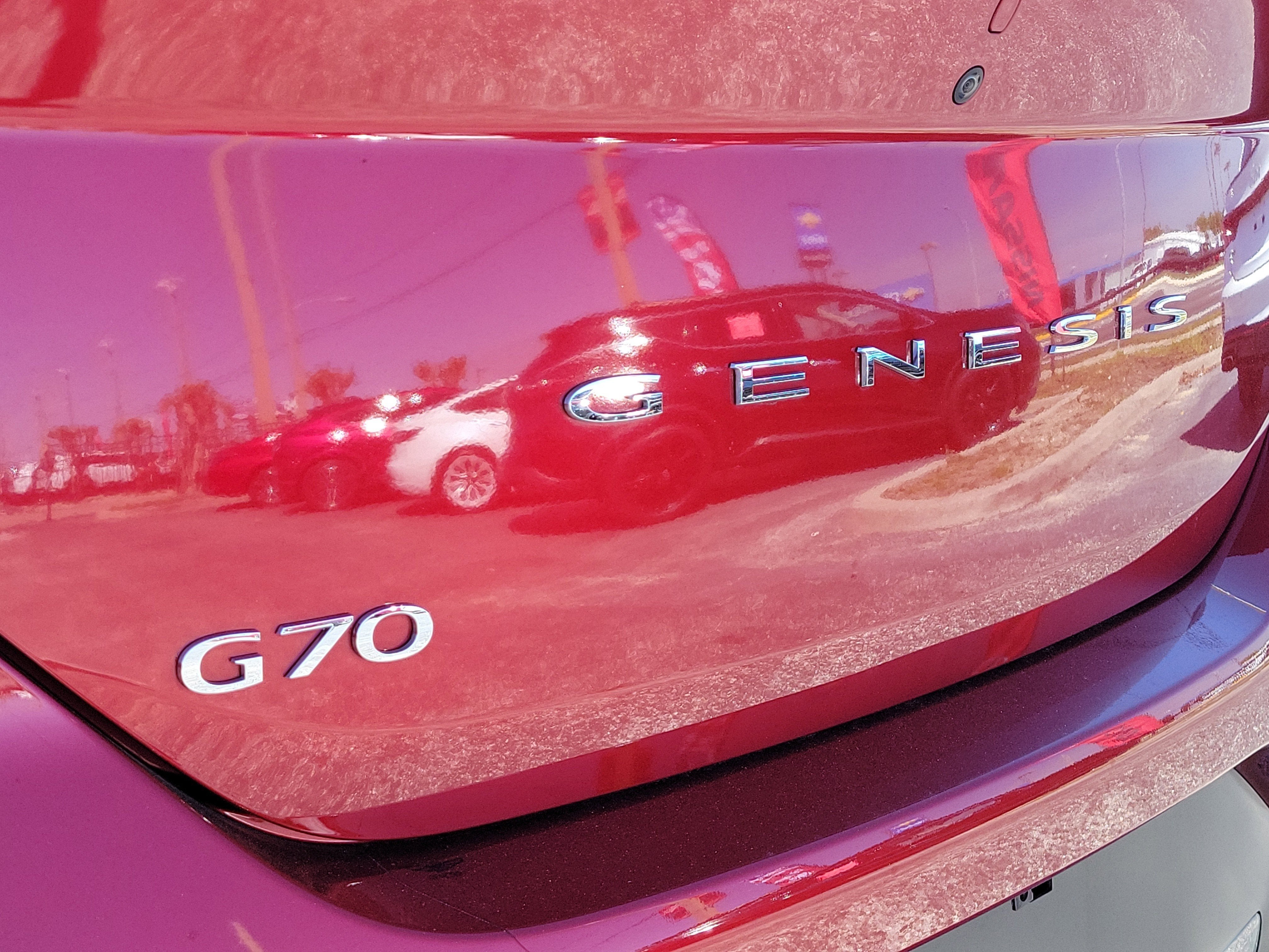 2023 Genesis G70 2.0T