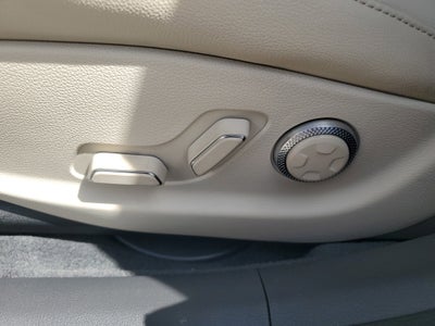 2023 Genesis G80 2.5T