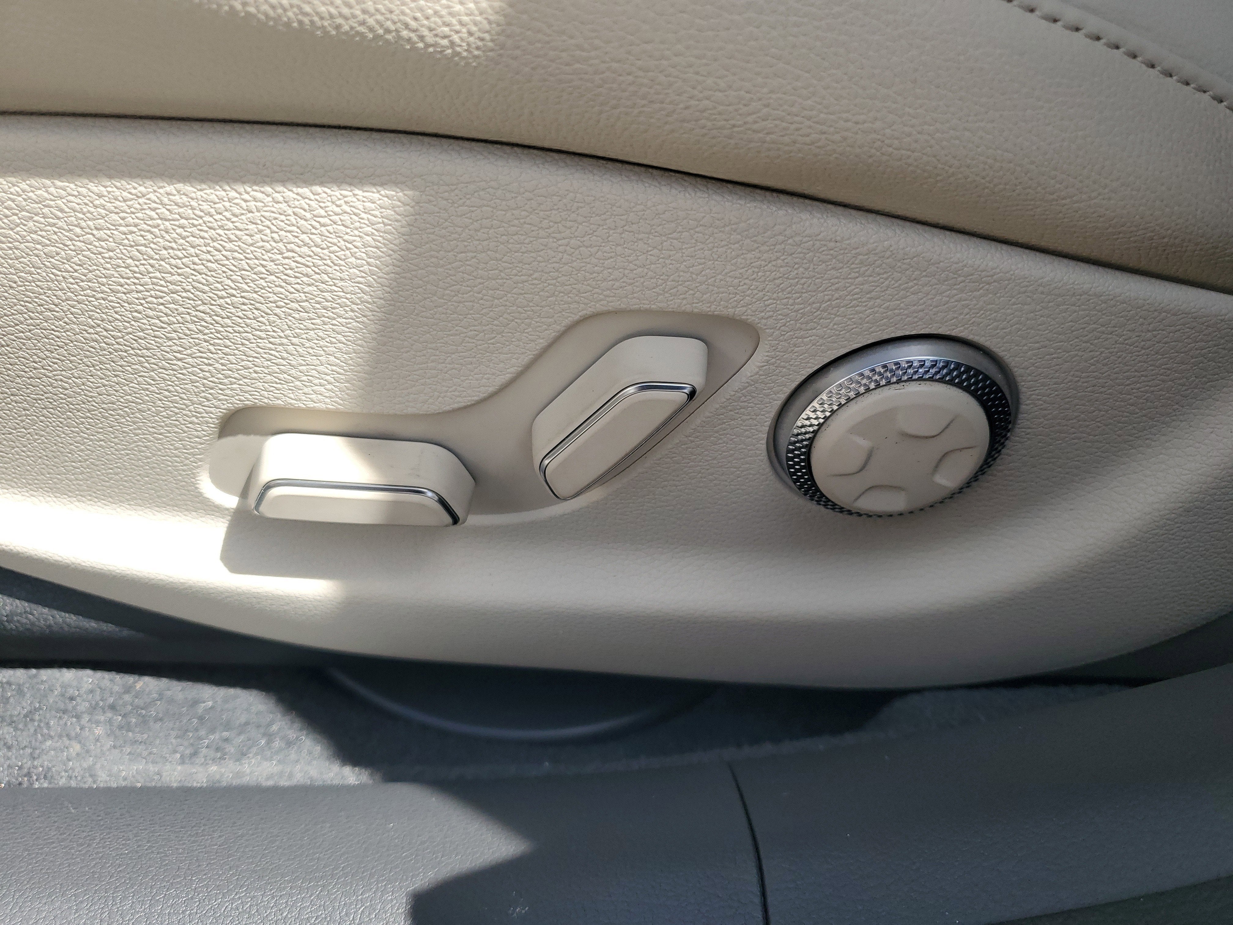 2023 Genesis G80 2.5T