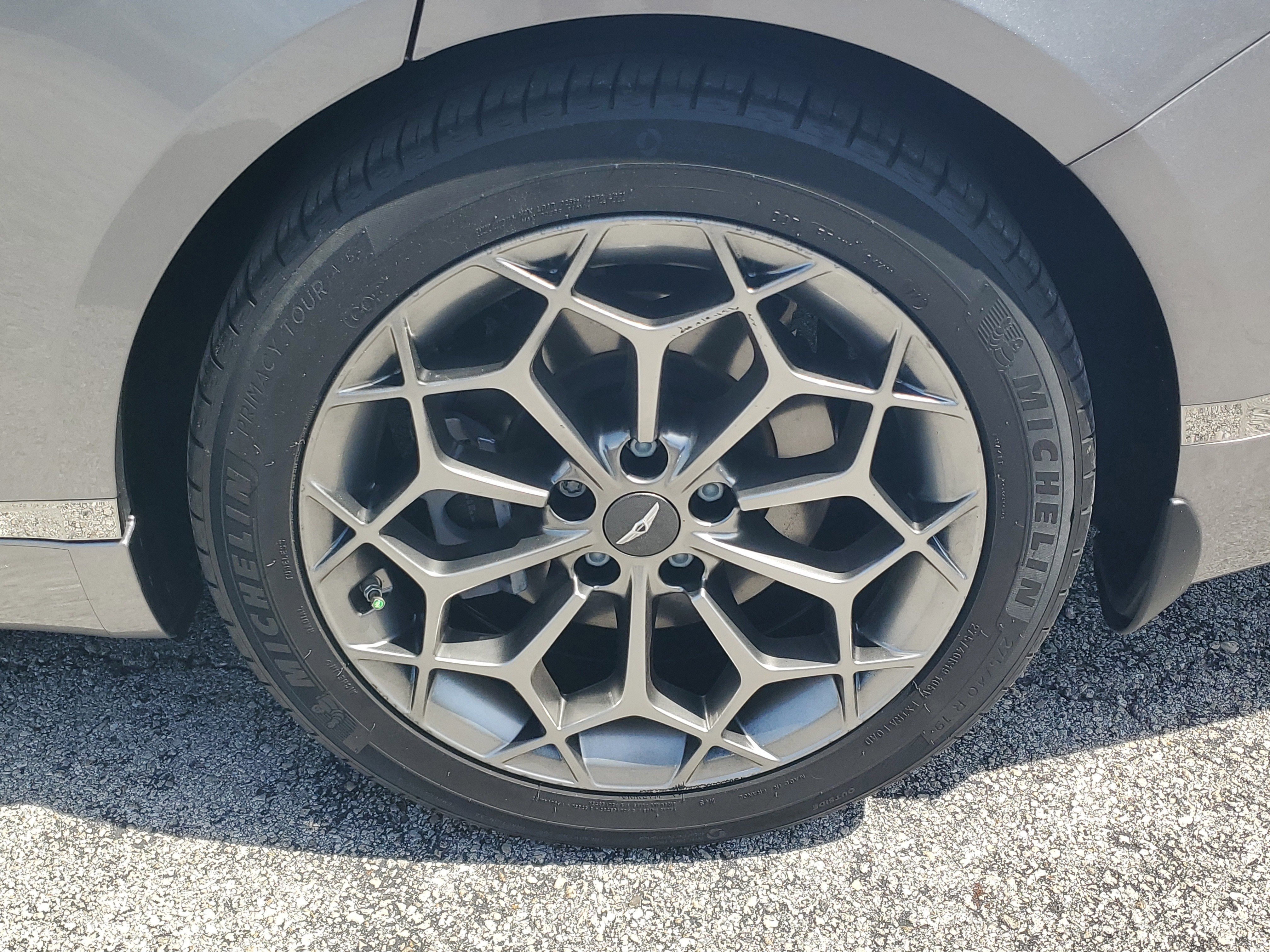2023 Genesis G80 2.5T
