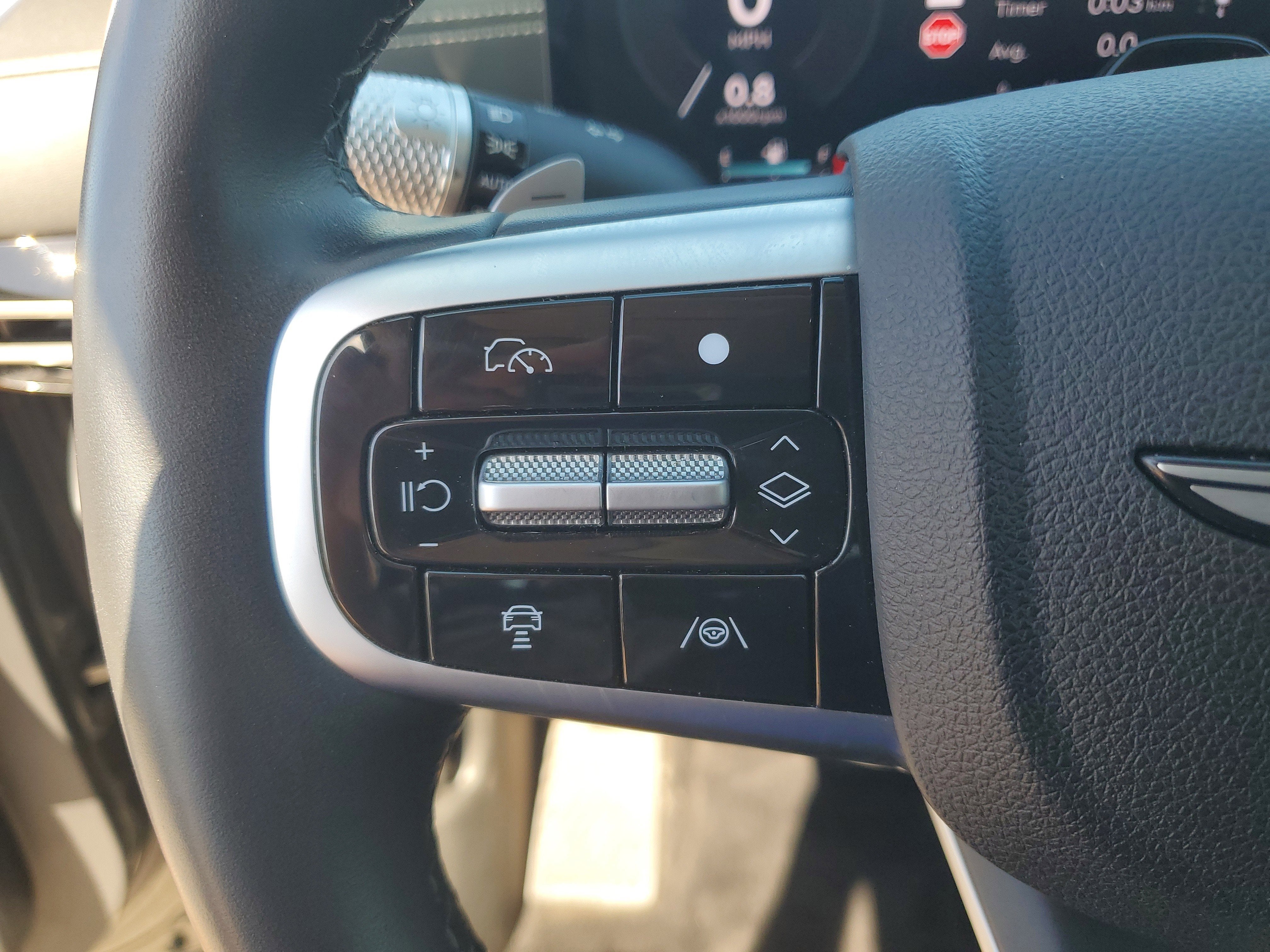 2025 Genesis GV80 2.5T Standard
