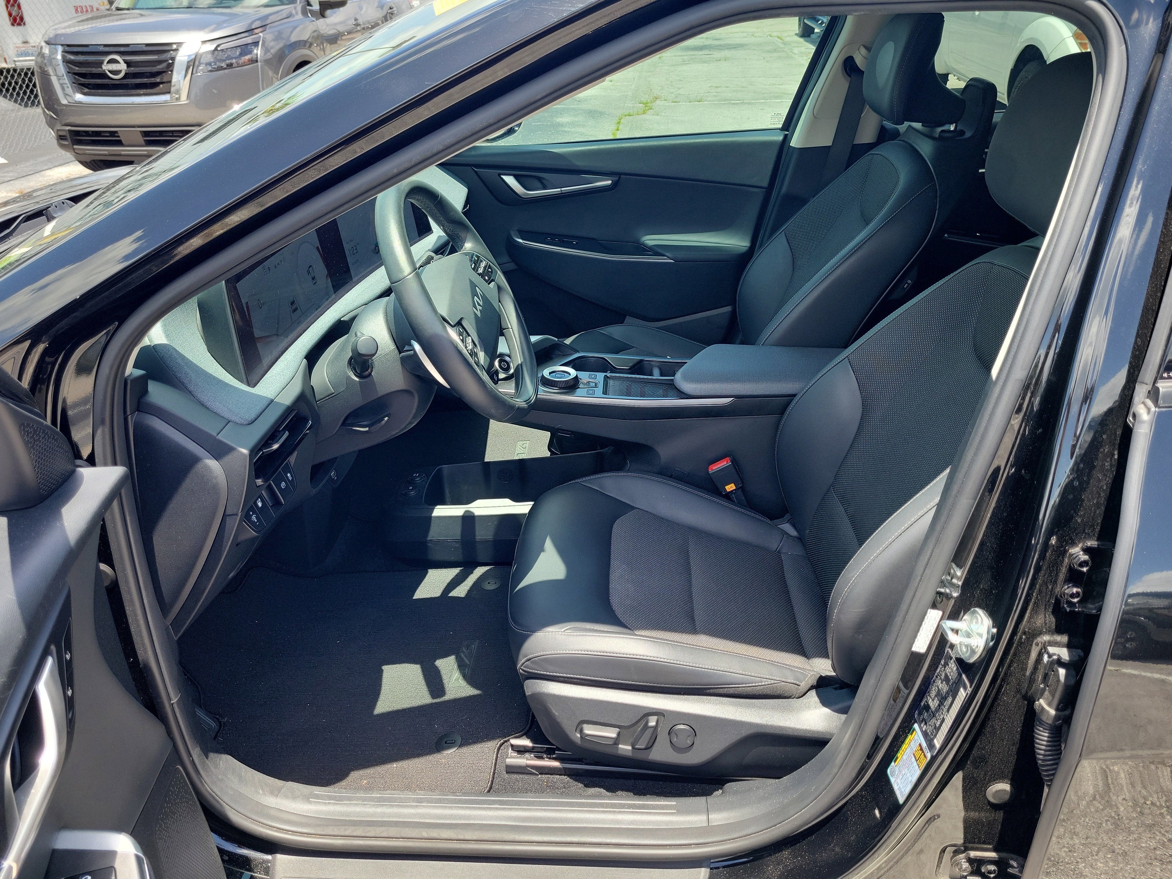 2024 Kia EV6 Light Long Range