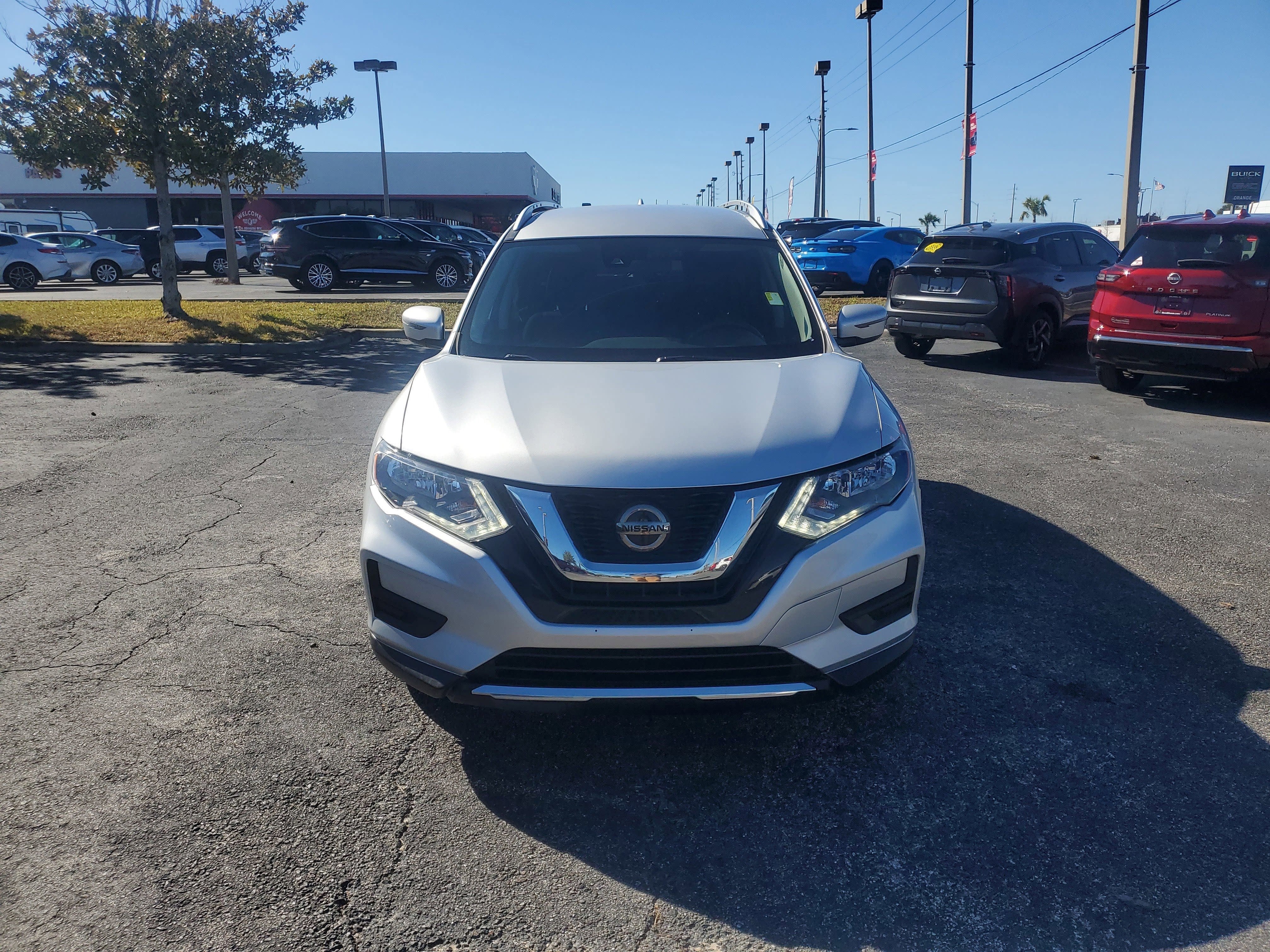 2020 Nissan Rogue SV