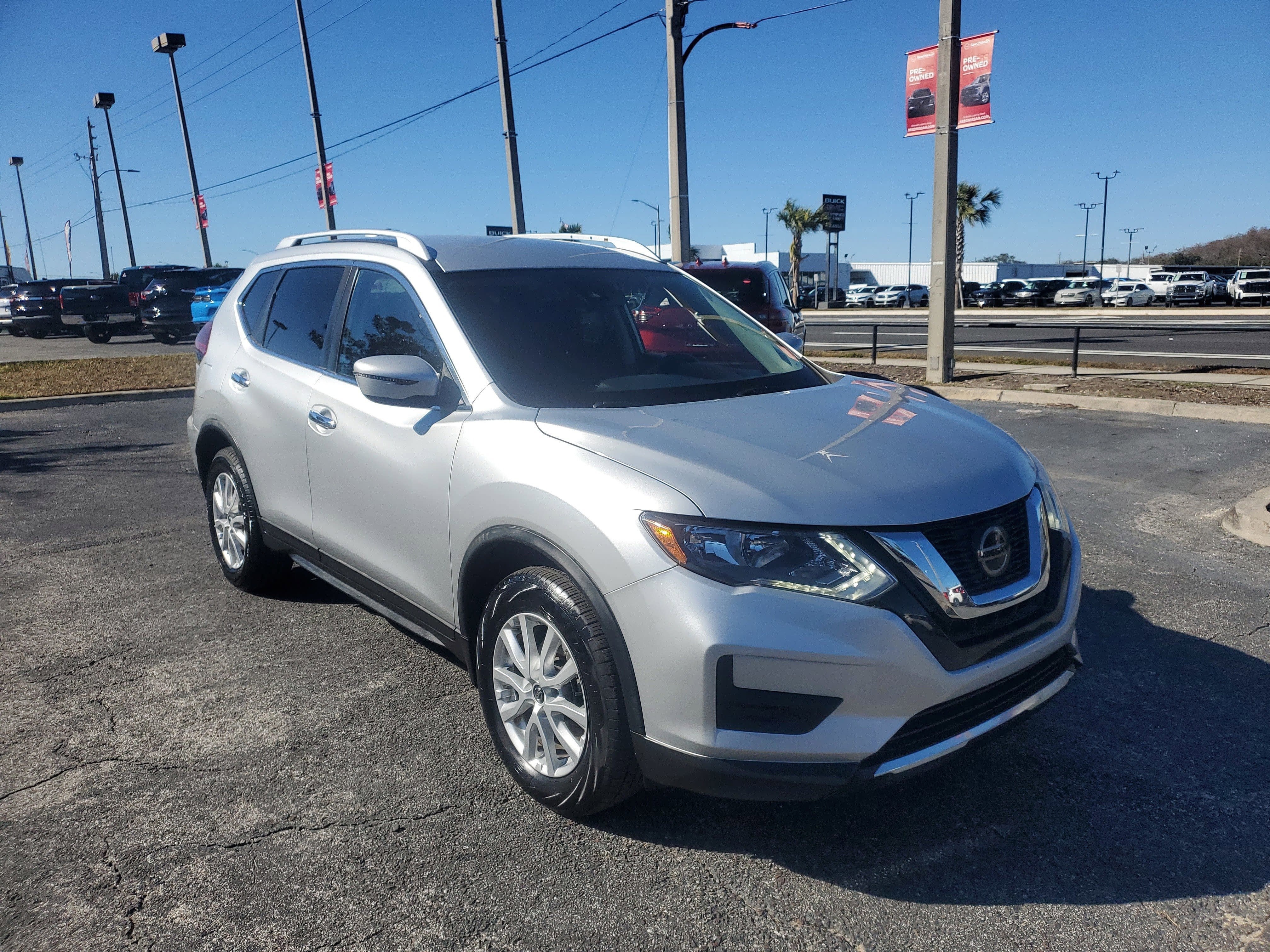 2020 Nissan Rogue SV
