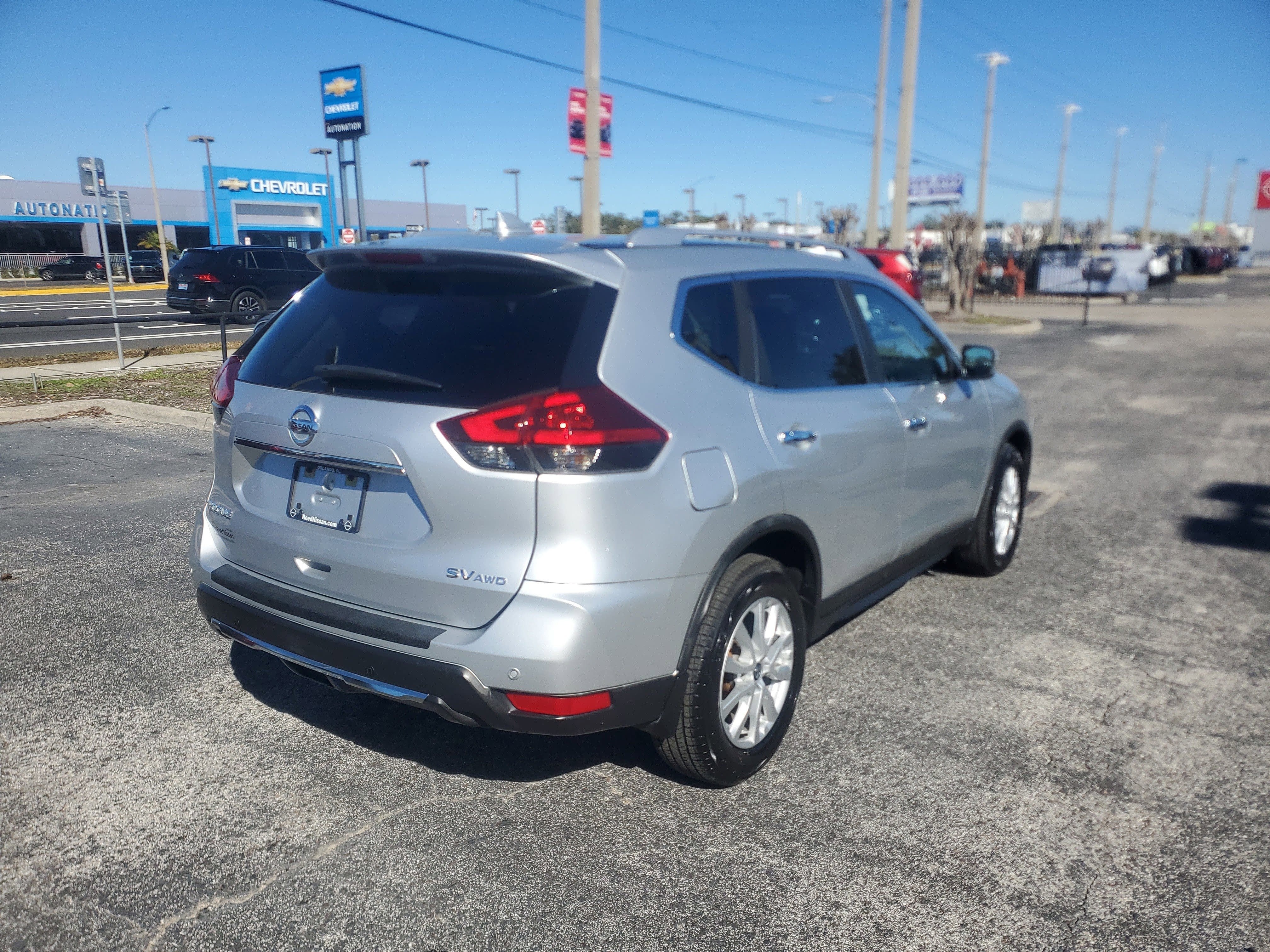 2020 Nissan Rogue SV