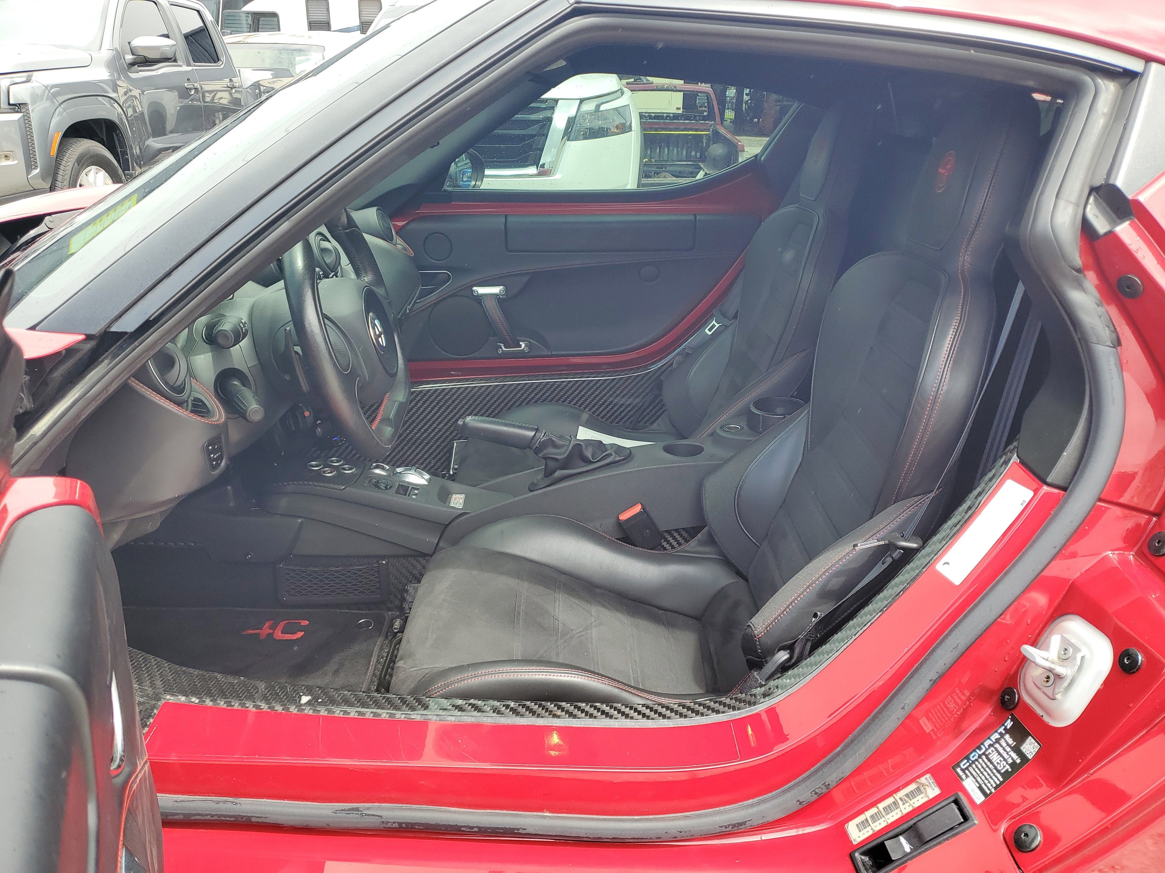 2015 Alfa Romeo 4C Launch Edition