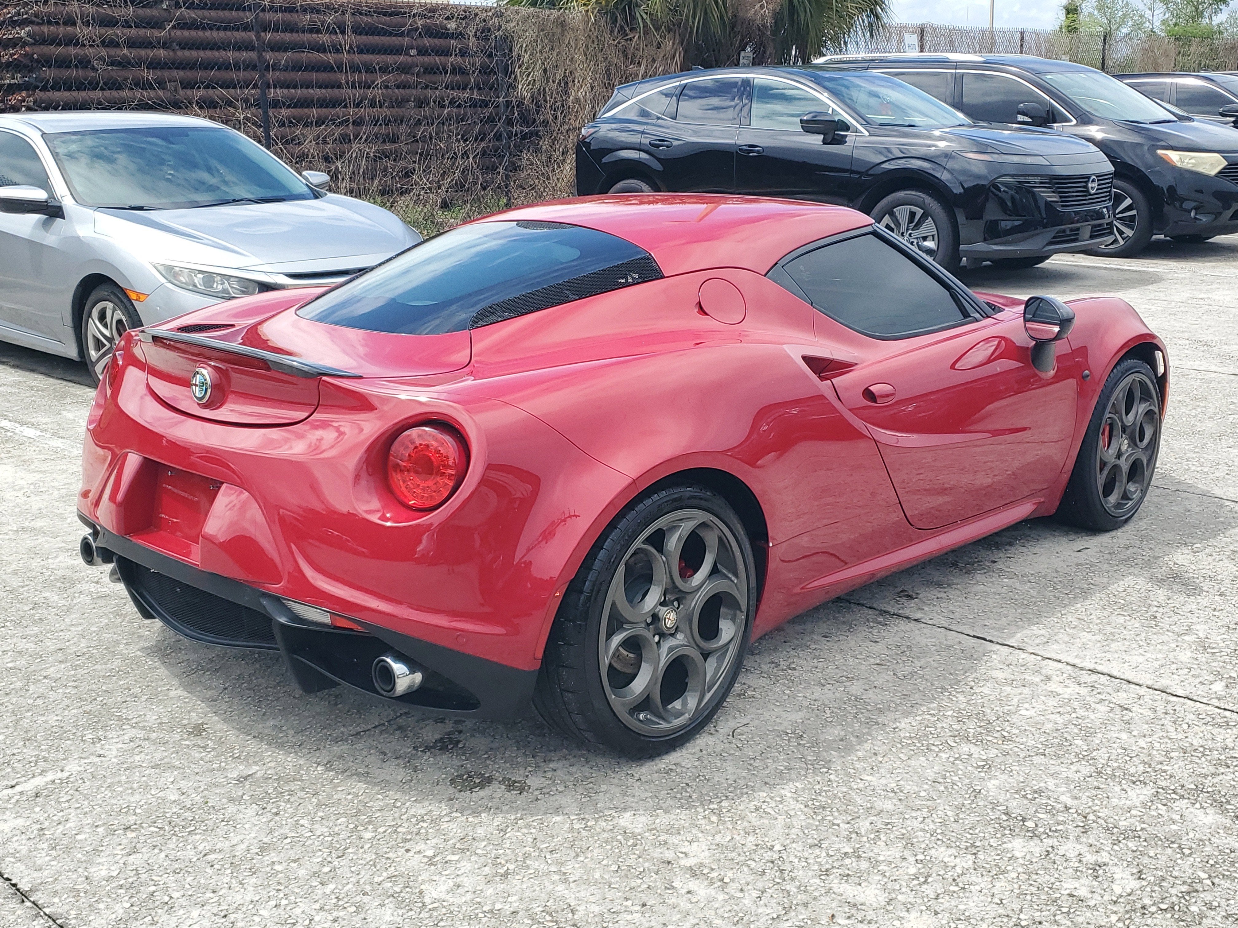 2015 Alfa Romeo 4C Launch Edition