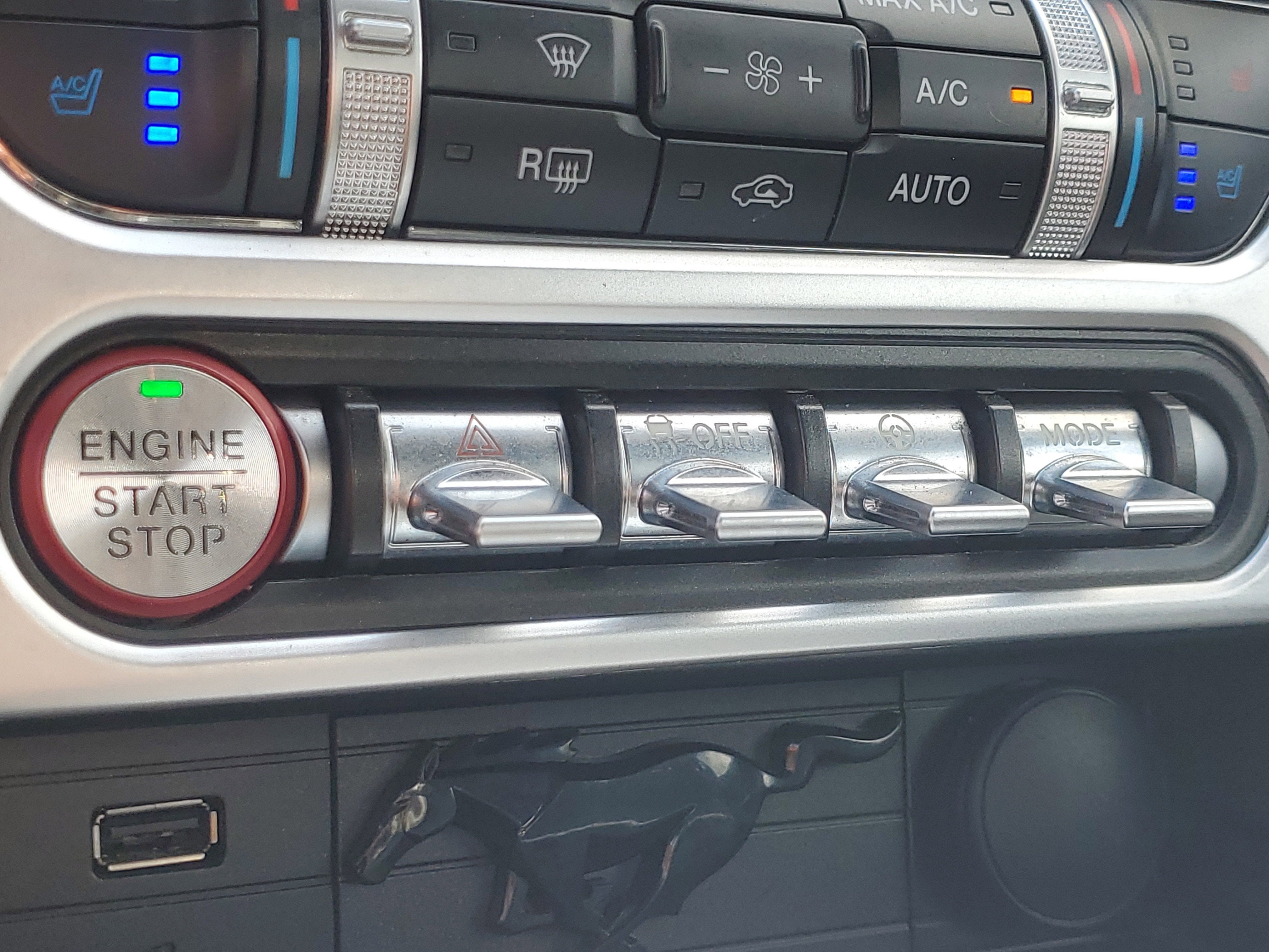 2020 Ford Mustang EcoBoost Premium