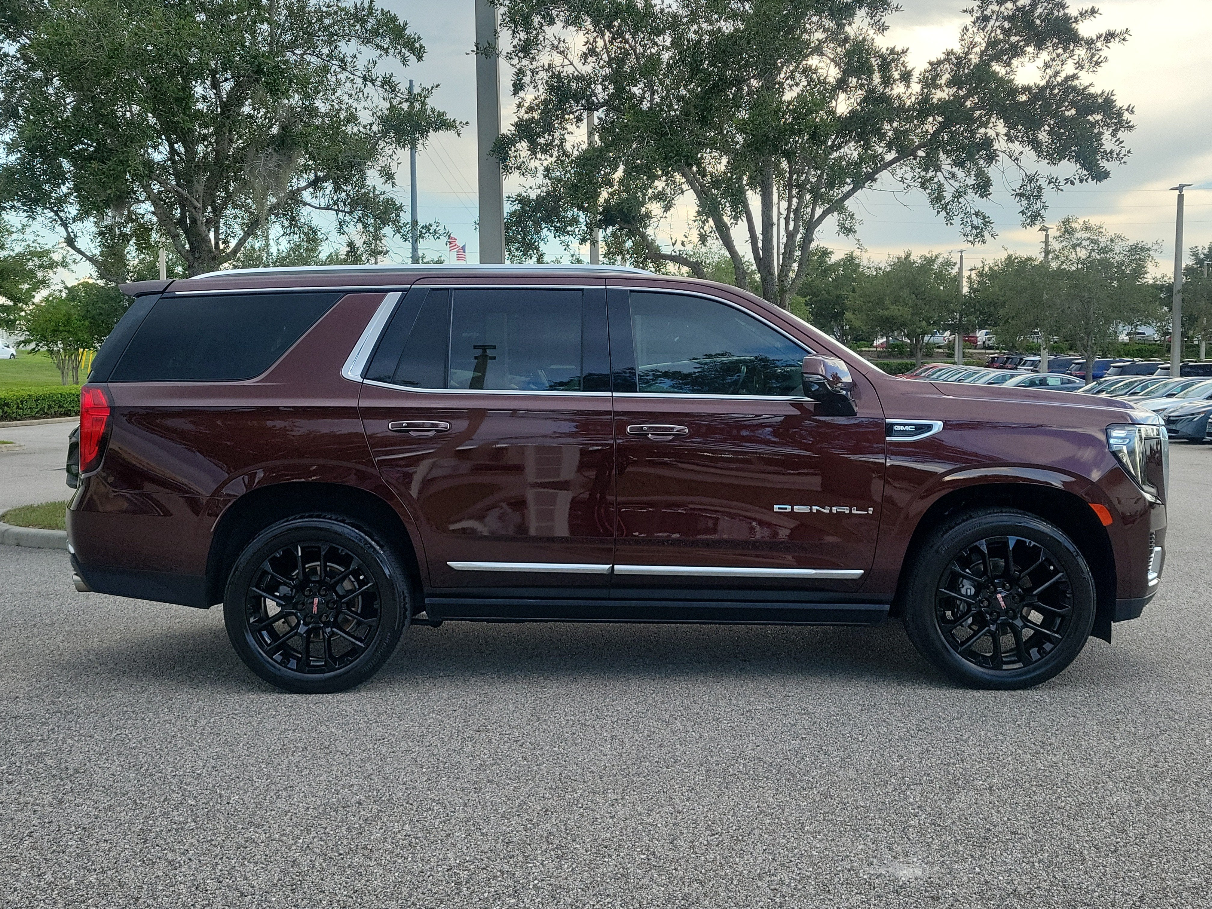 2022 GMC Yukon Denali