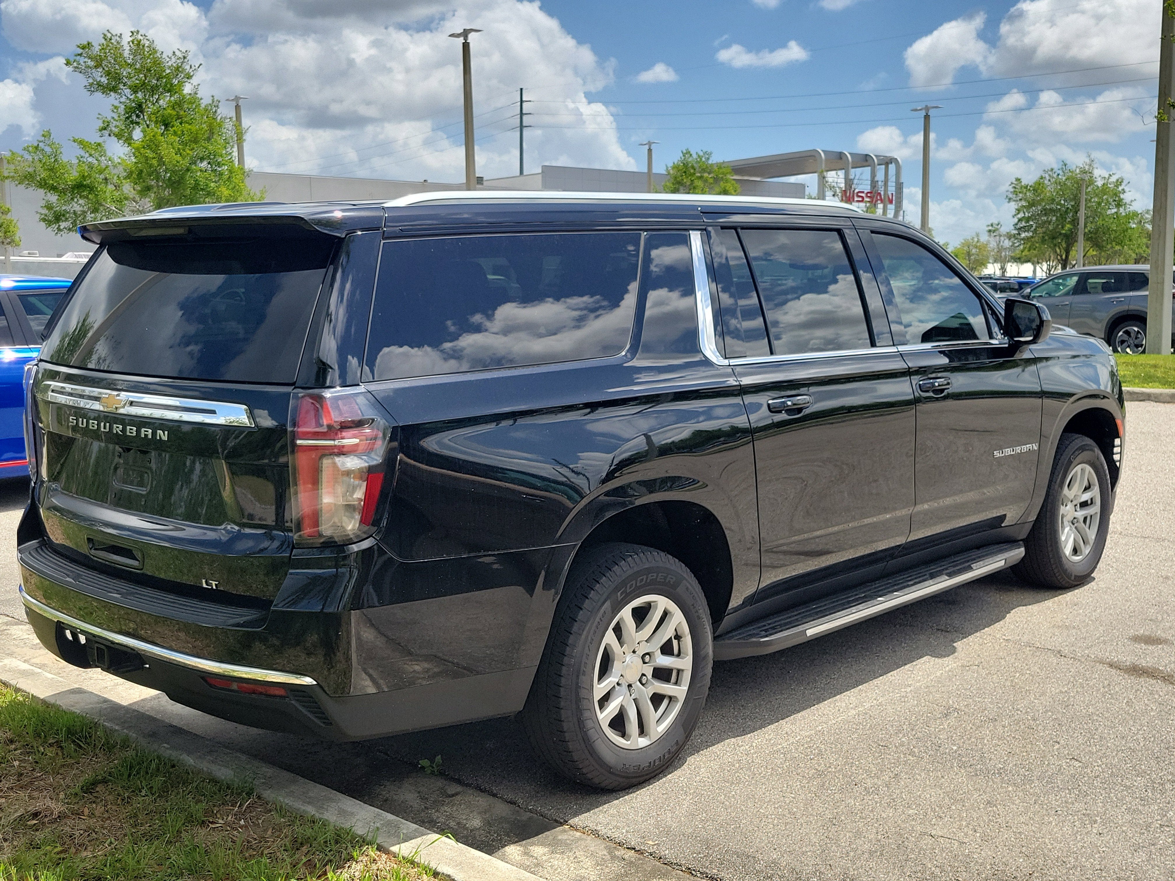 2022 Chevrolet Suburban LT