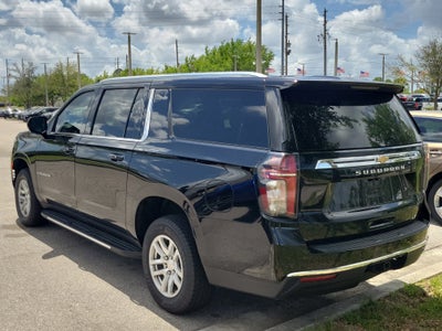 2022 Chevrolet Suburban LT