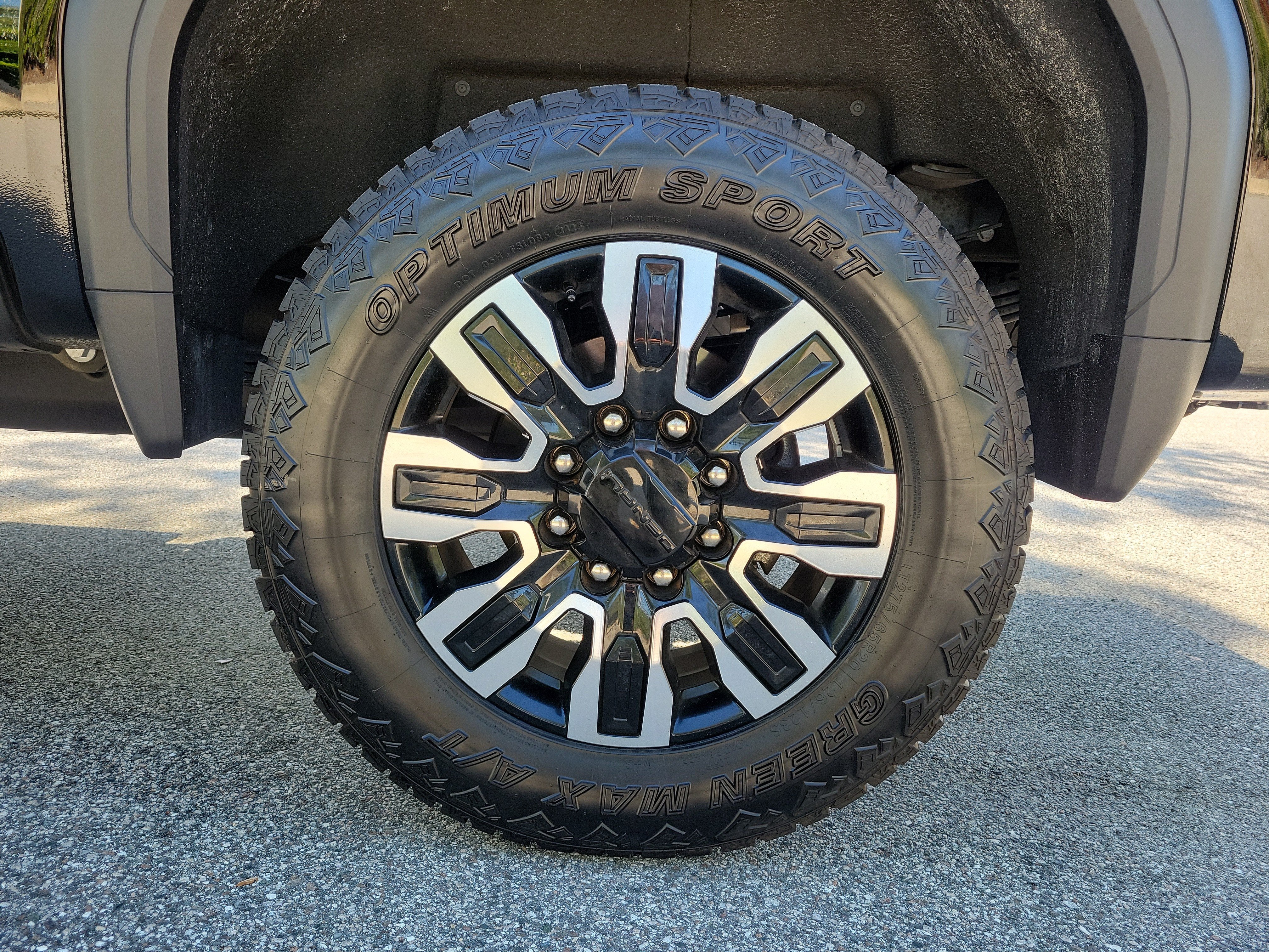 2024 GMC Sierra 2500HD Denali Ultimate