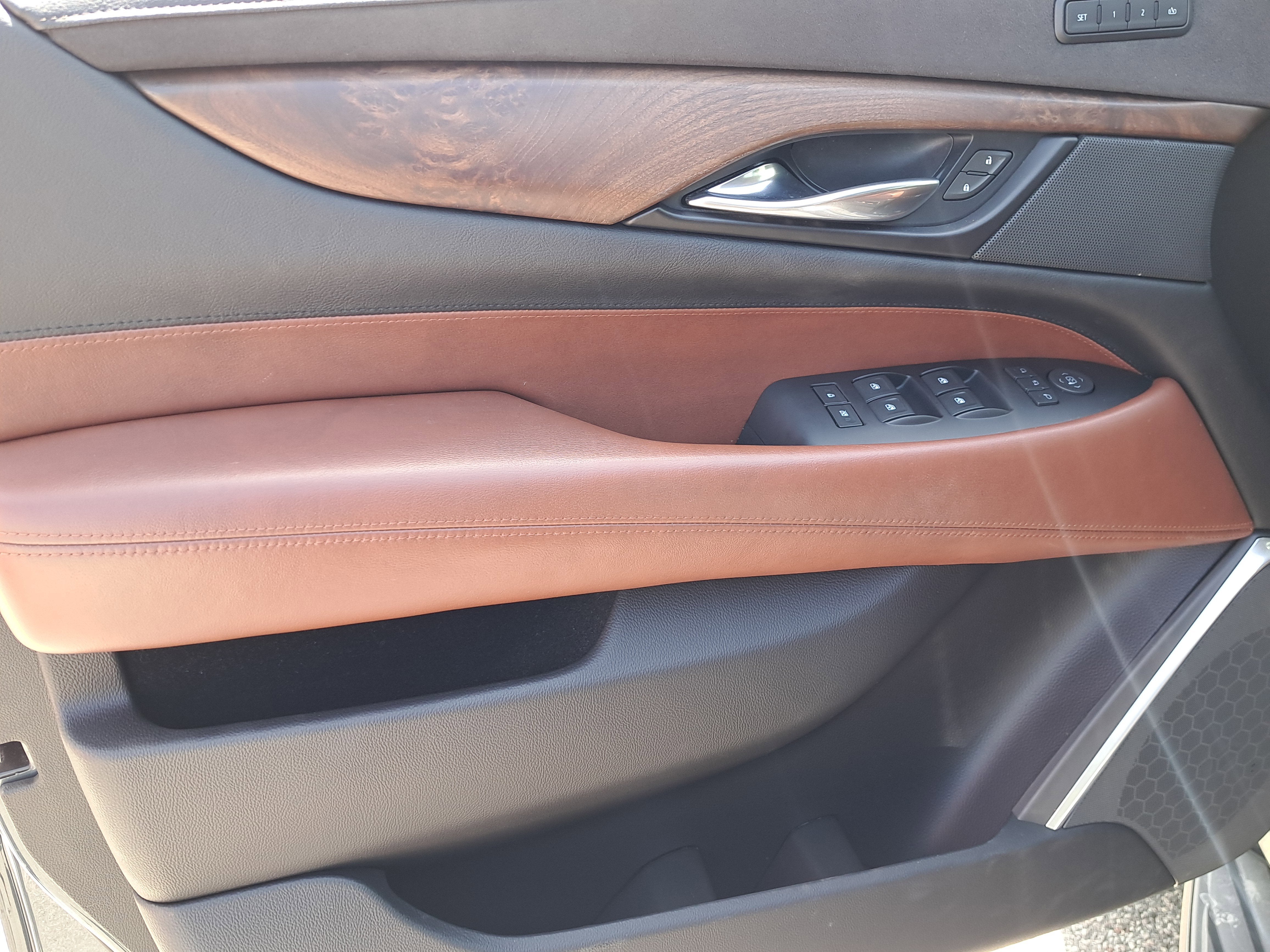 2020 Cadillac Escalade Luxury