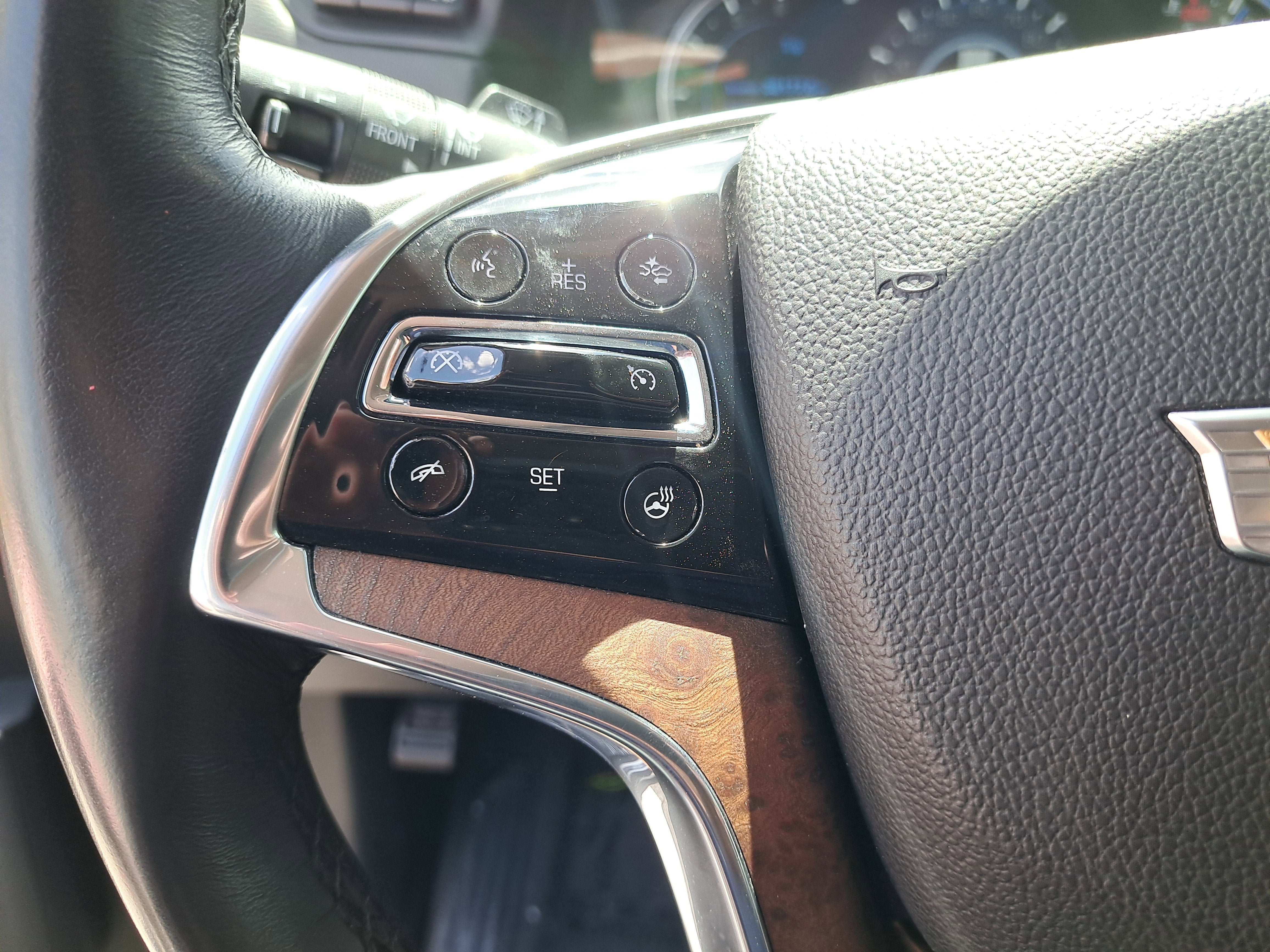 2020 Cadillac Escalade Luxury