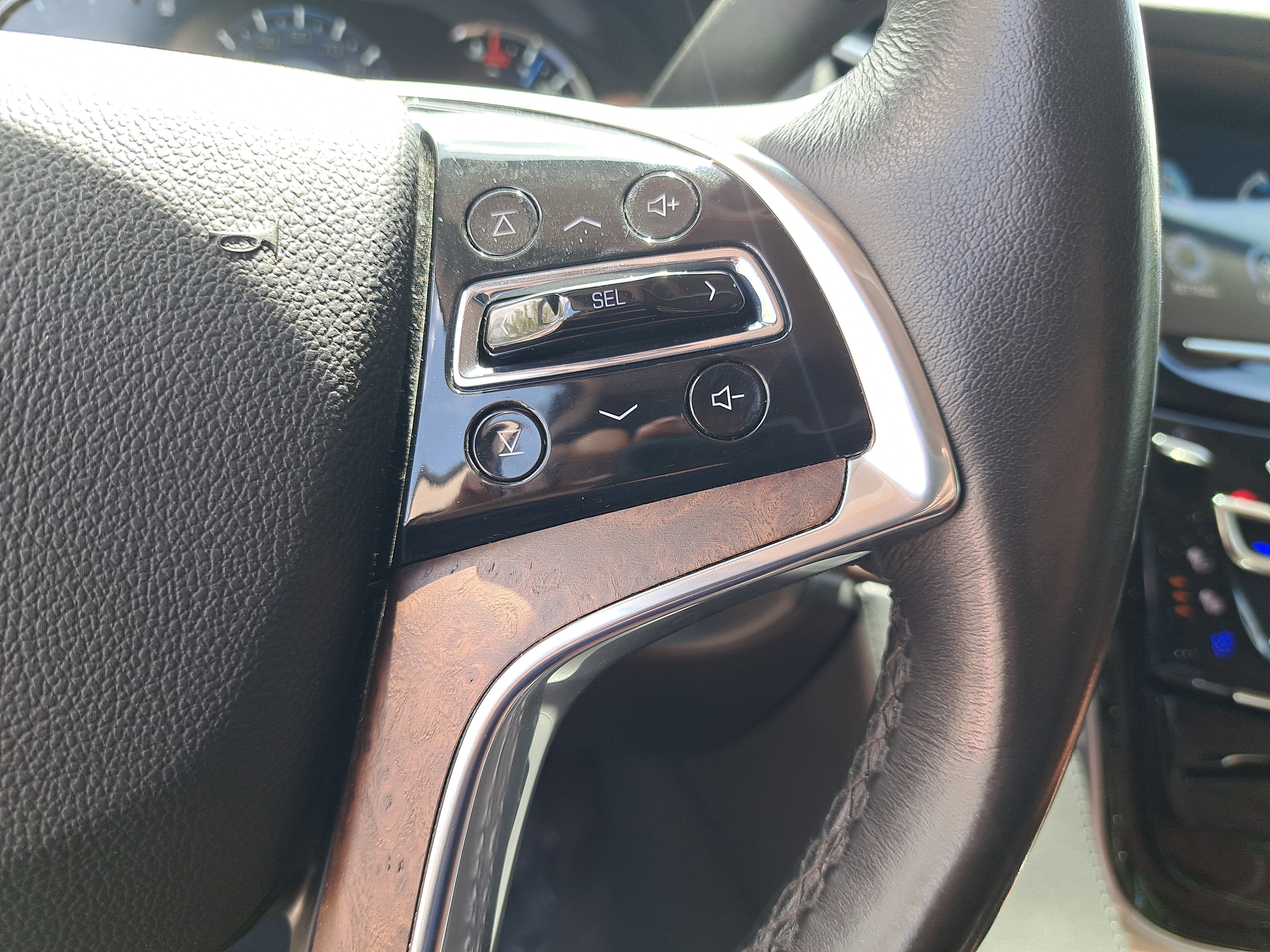 2020 Cadillac Escalade Luxury