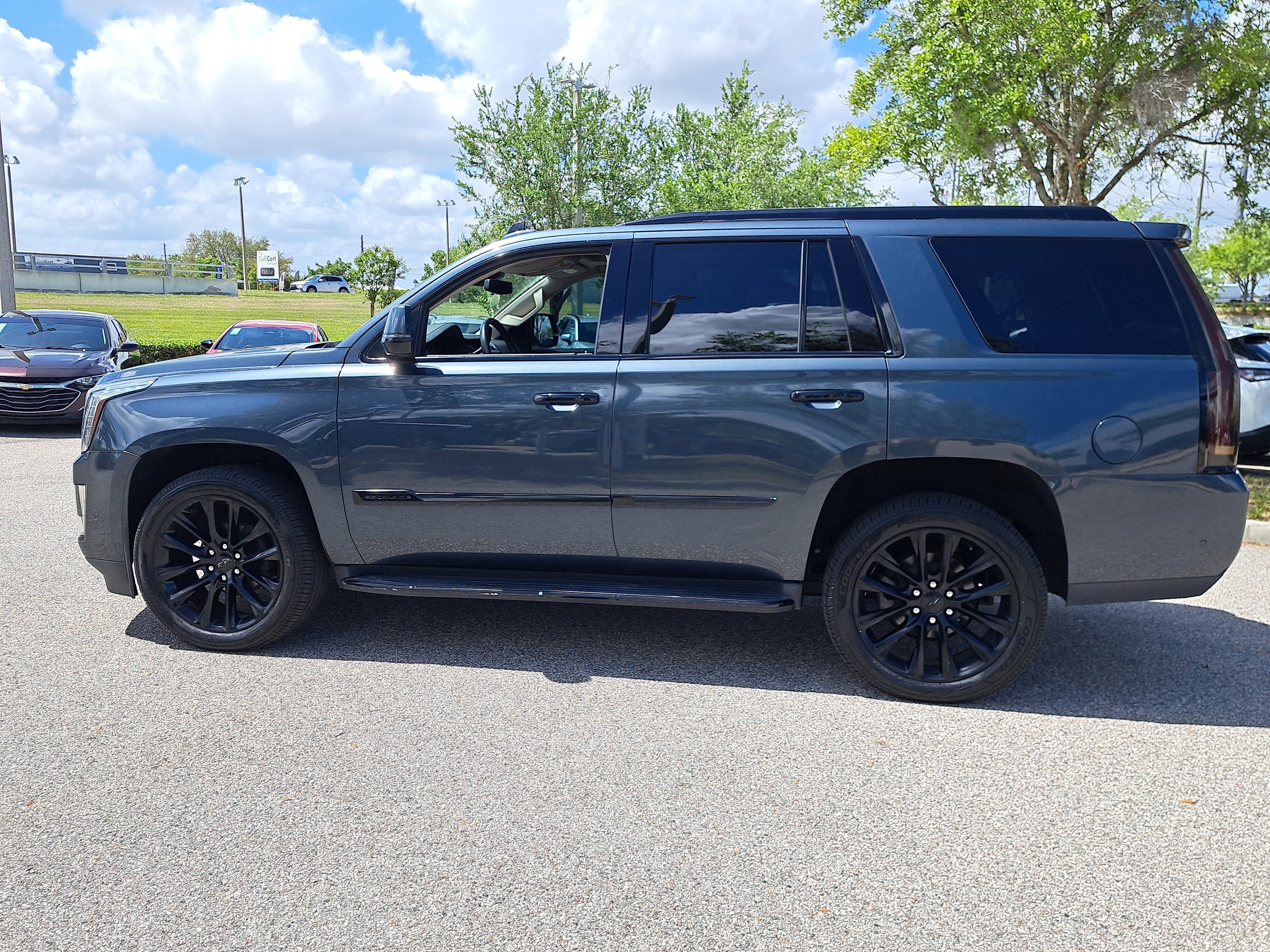 2020 Cadillac Escalade Luxury