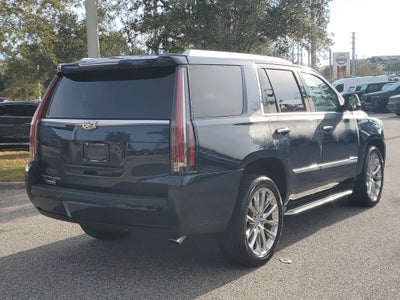 2019 Cadillac Escalade Luxury