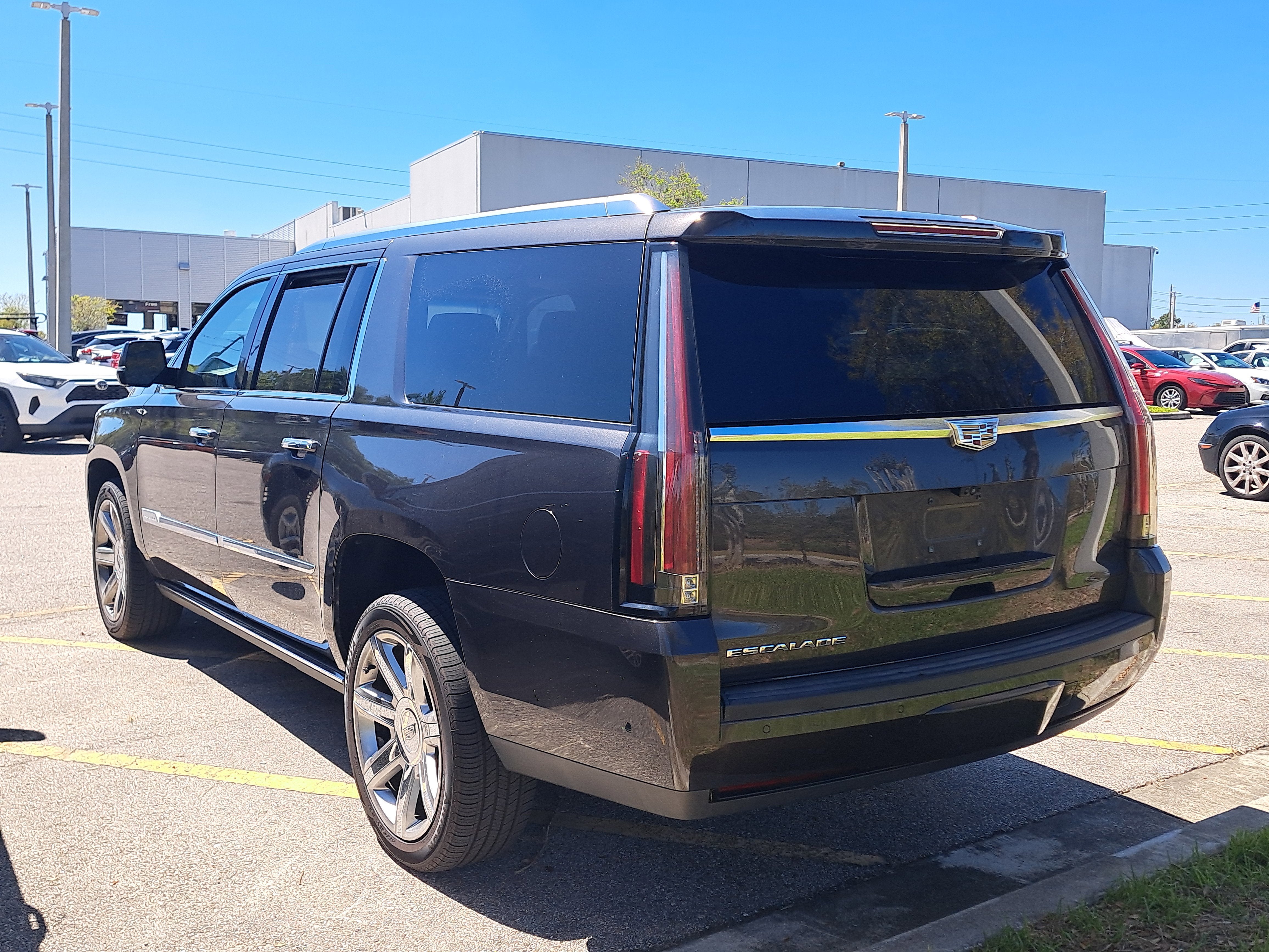 2017 Cadillac Escalade ESV Premium Luxury